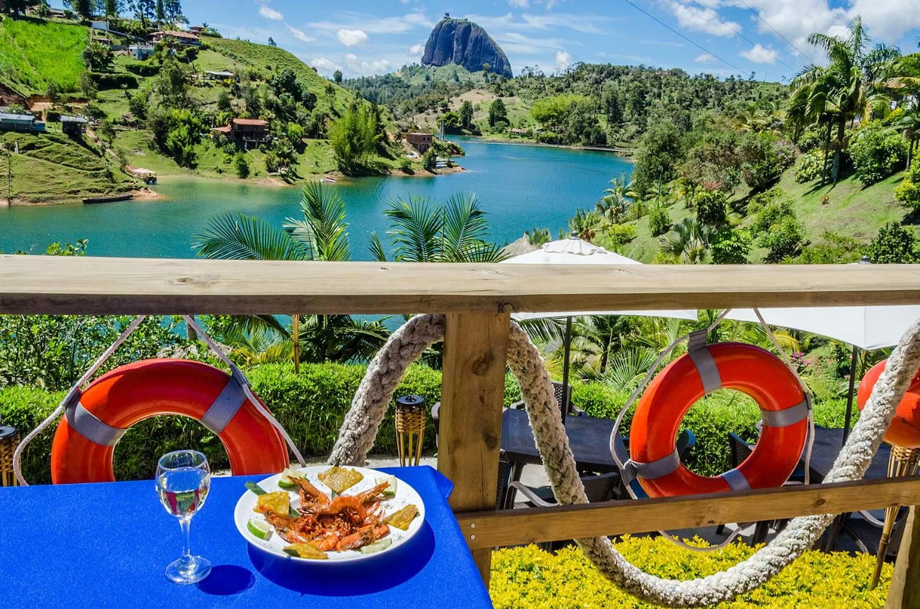 Property building in Hotel Santa Maria de las Aguas Peñol