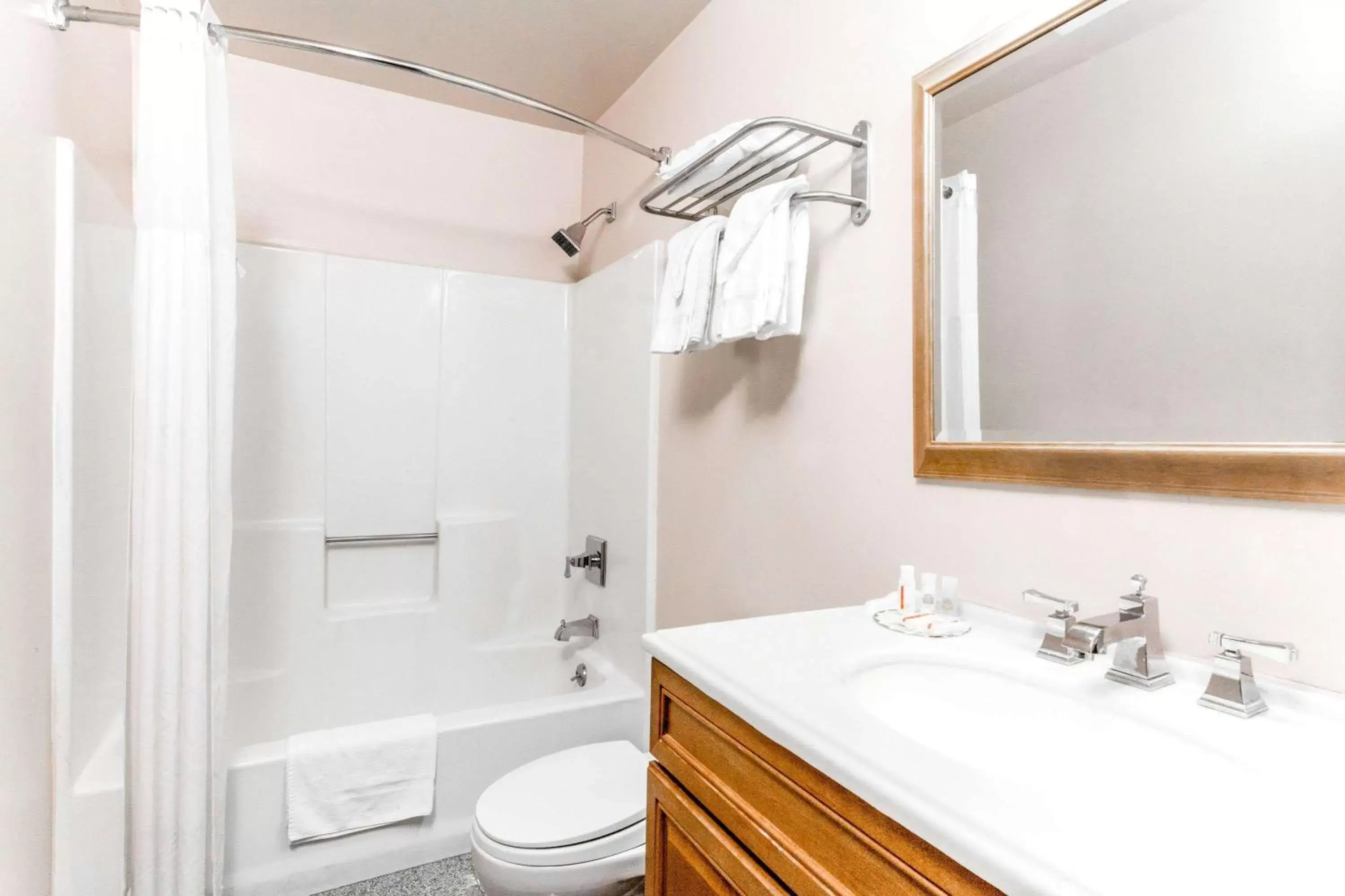 Bathroom in Days Inn by Wyndham Wurtsboro