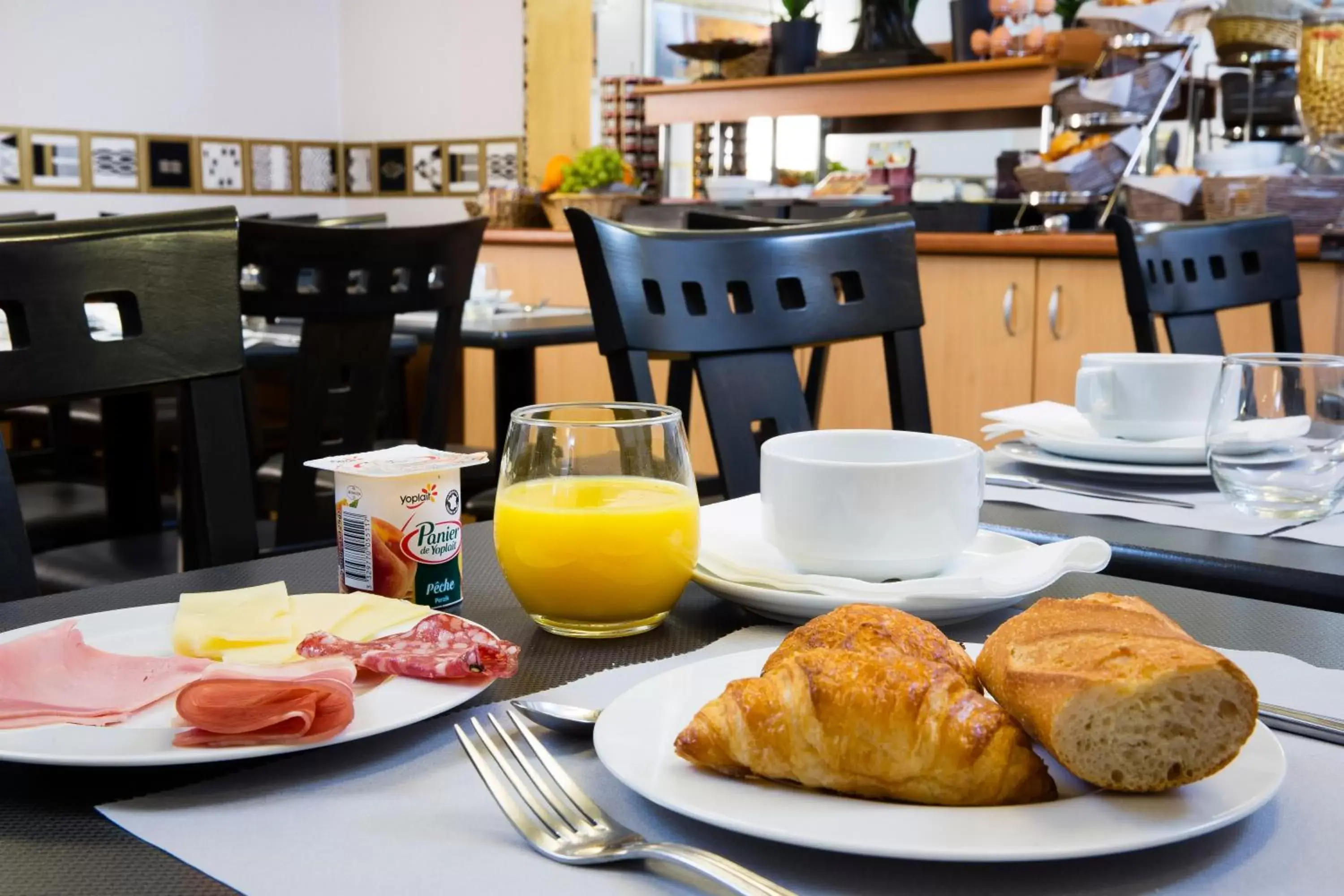 Buffet breakfast, Restaurant/Places to Eat in Hotel Opéra d'Antin