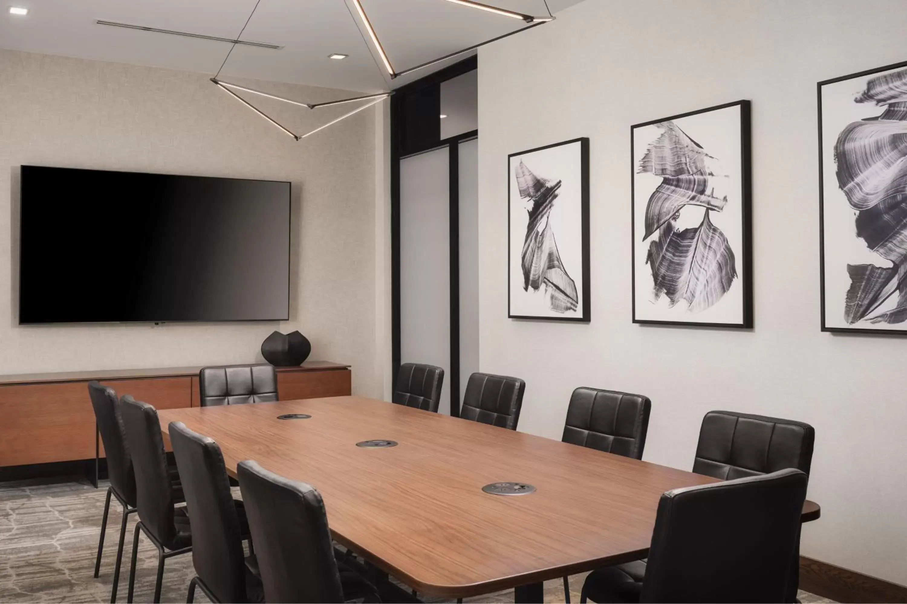 Meeting/conference room in AC Hotel by Marriott Dayton