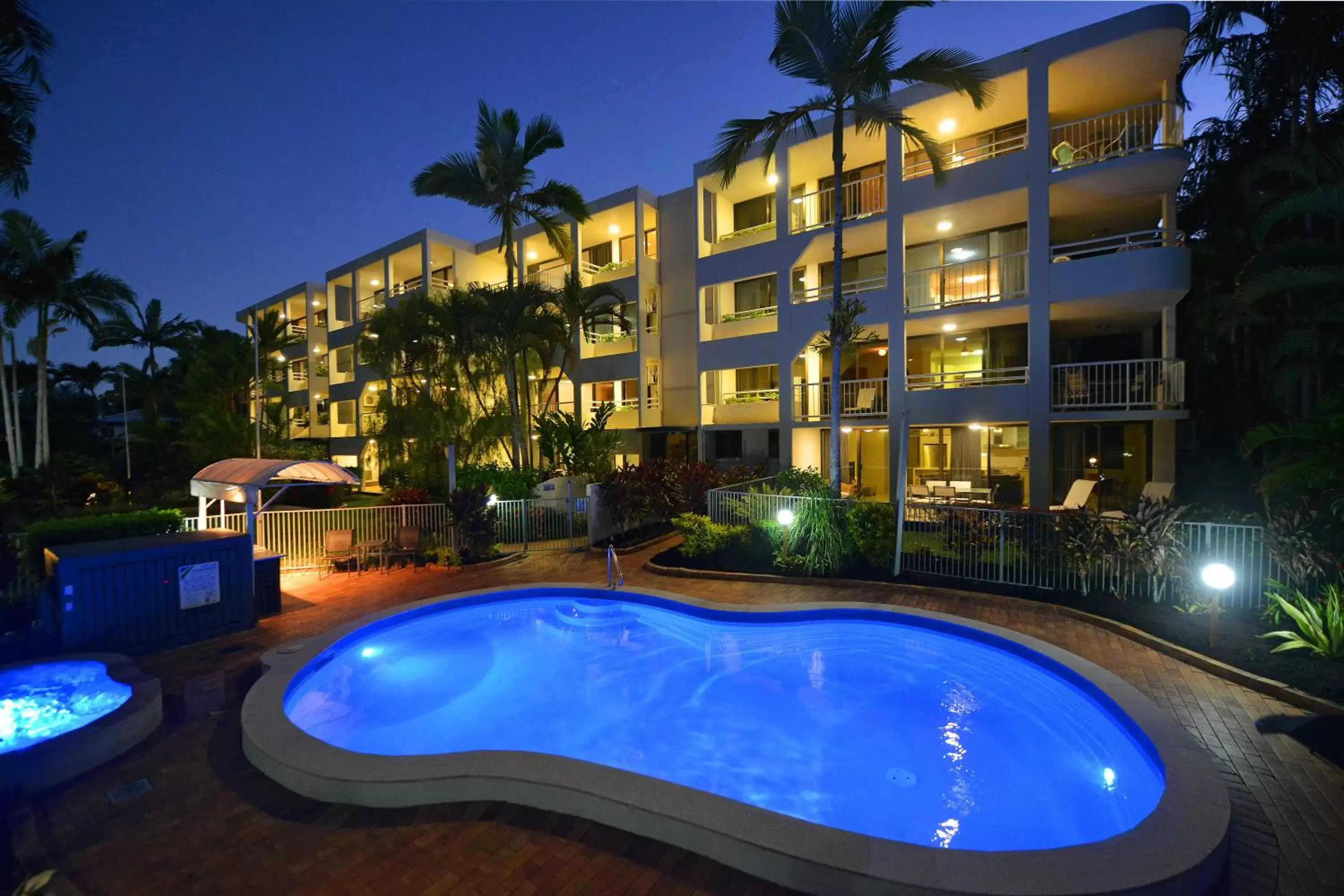 Property building, Swimming Pool in Argosy On The Beach