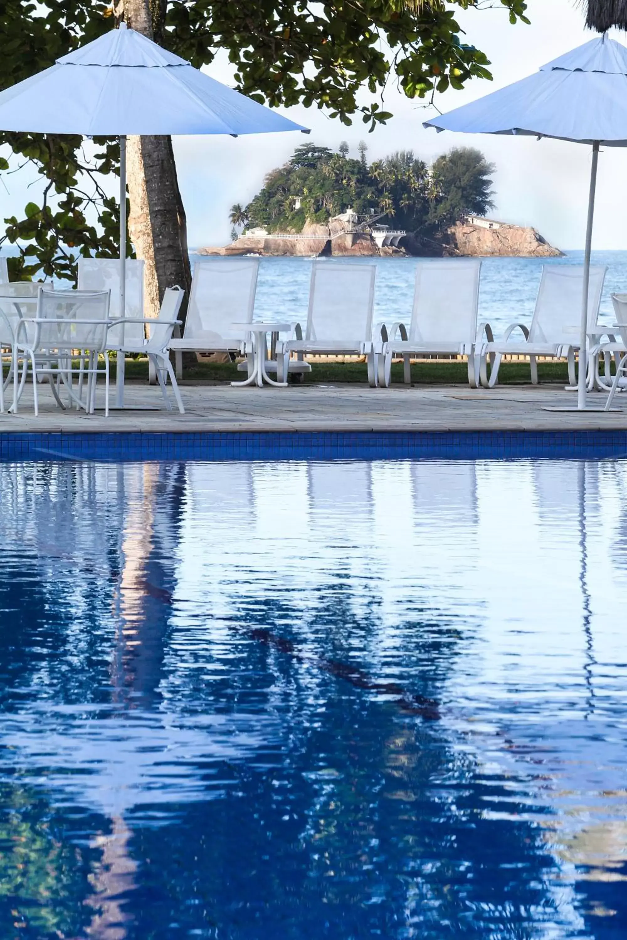 Swimming Pool in Hotel Jequitimar Guaruja Resort & Spa by Accor - Ex Sofitel