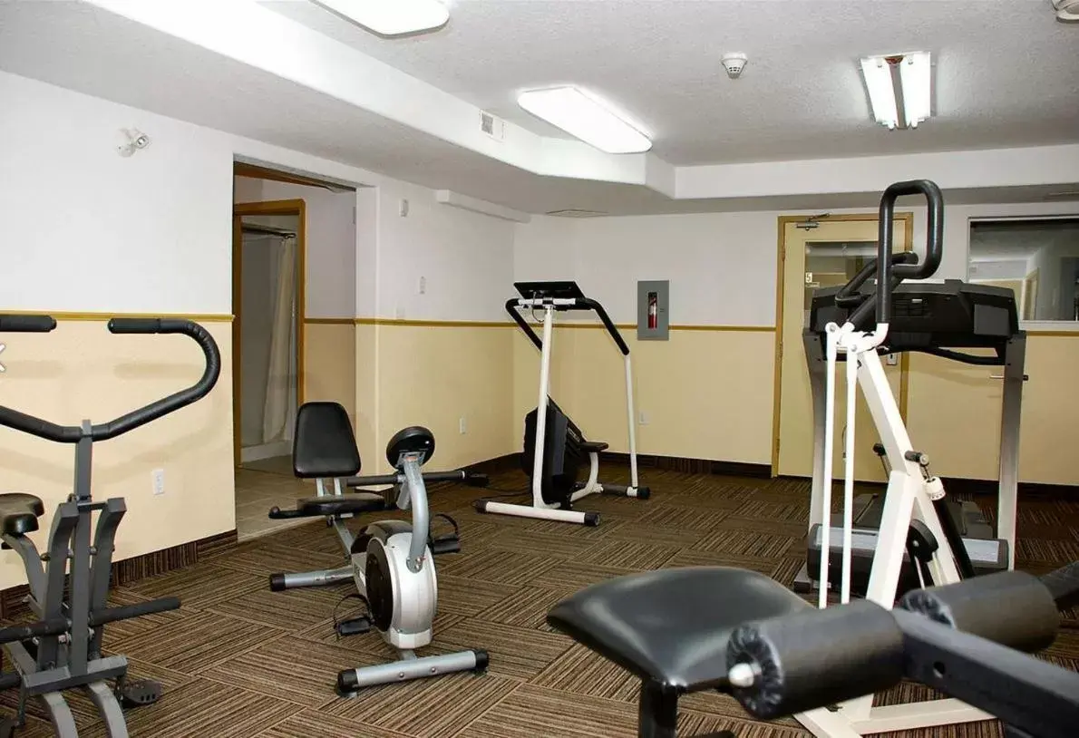 Fitness centre/facilities, Fitness Center/Facilities in All Stay Suites