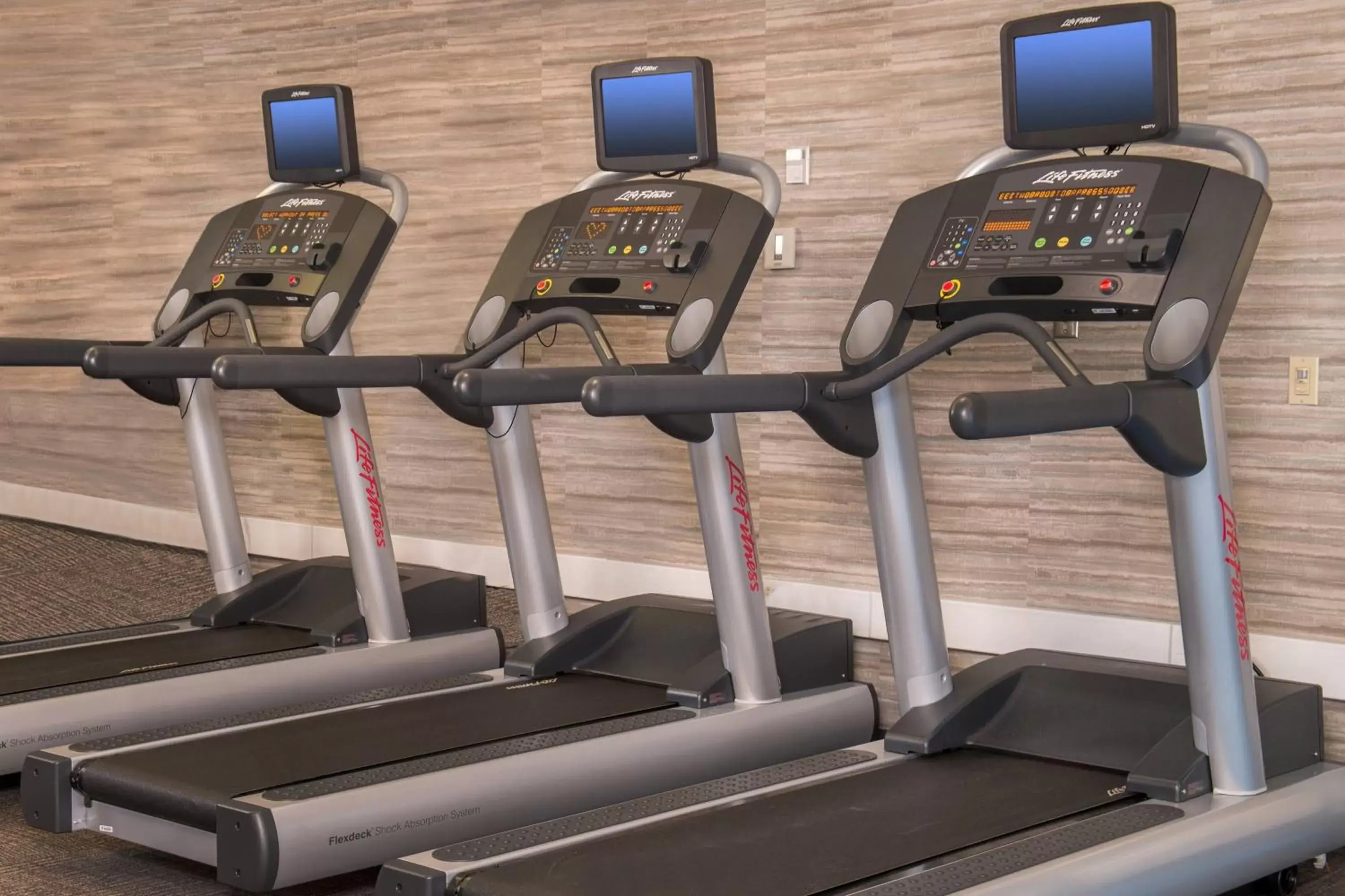 Fitness centre/facilities, Fitness Center/Facilities in Courtyard by Marriott Silver Spring North/White Oak