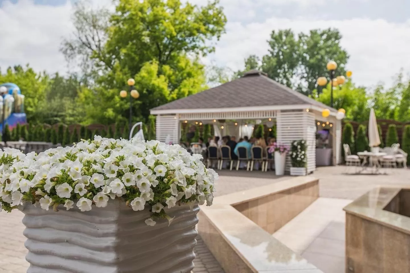 Property building in Hotel Mistral