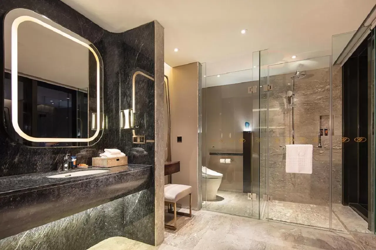 Bathroom in Grand Bay Hotel Zhuhai