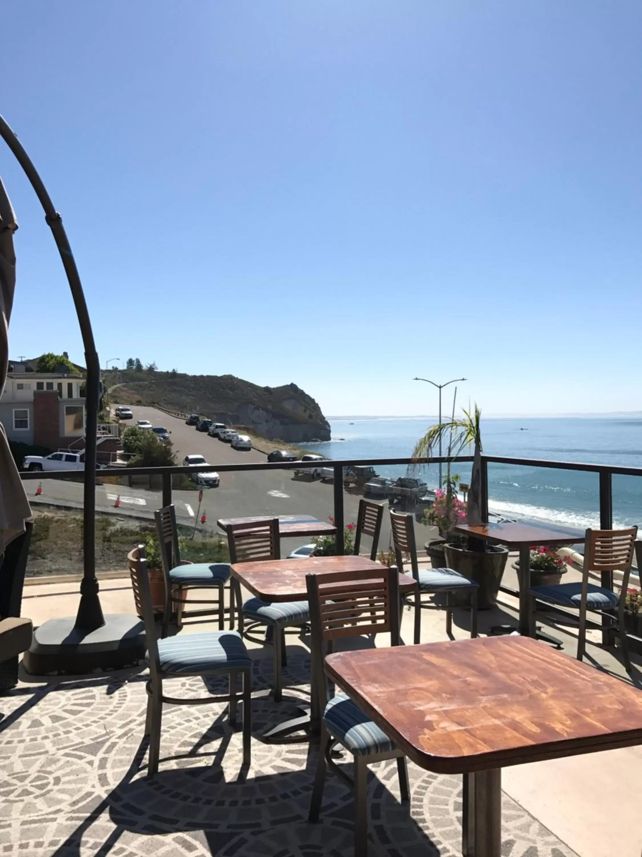 Balcony/Terrace, Restaurant/Places to Eat in Inn At Avila Beach