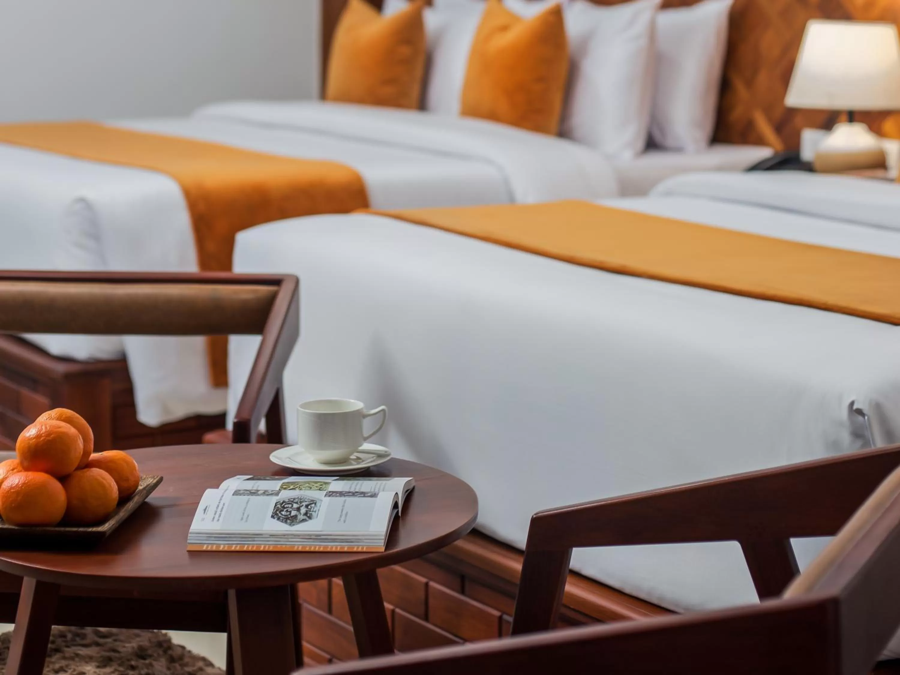 Bedroom, Bed in Homewood Hotel