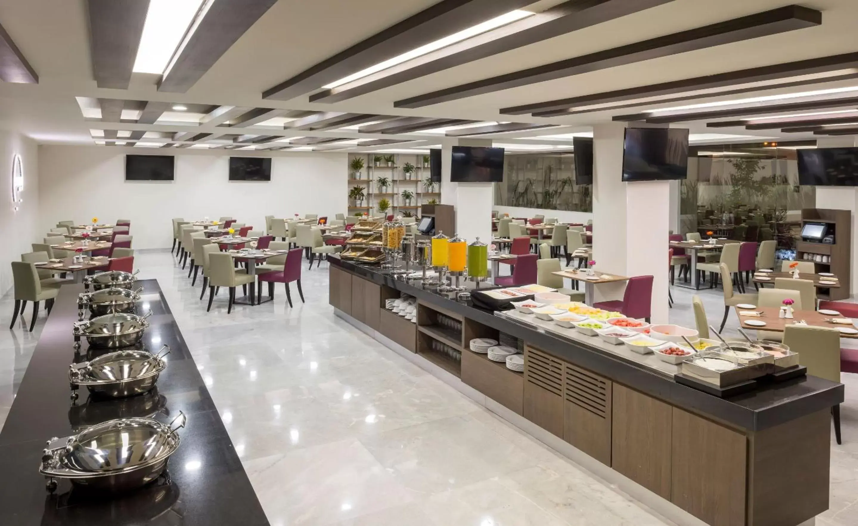 Restaurant/Places to Eat in Real Inn Celaya