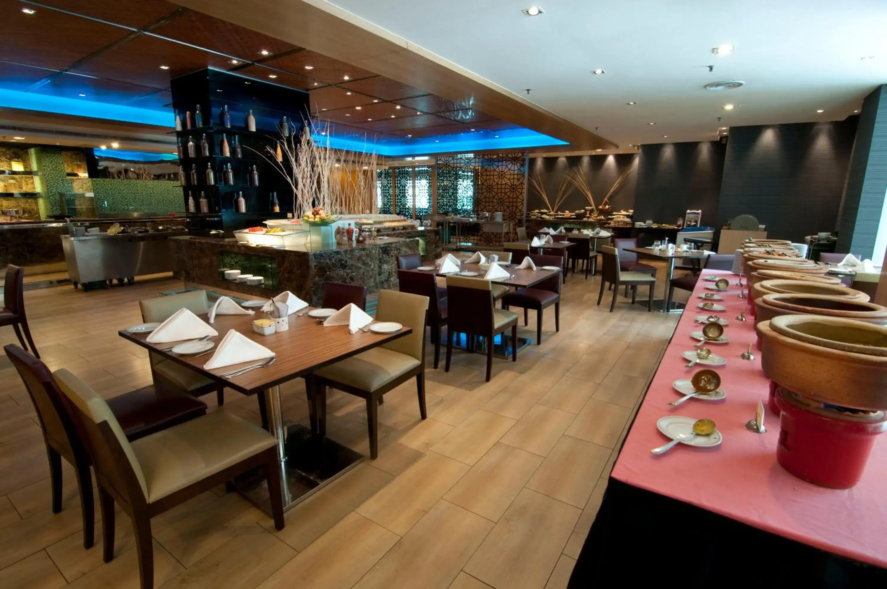 Restaurant/Places to Eat in Swiss-Garden Hotel Bukit Bintang Kuala Lumpur