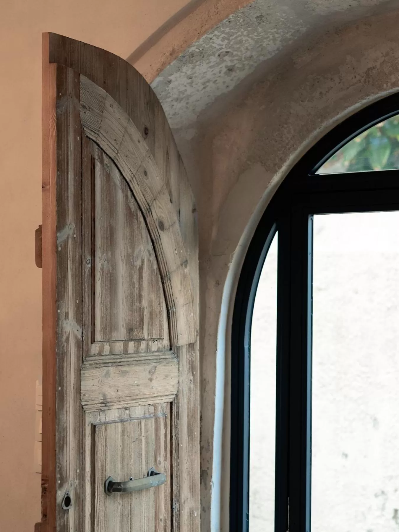 Facade/entrance in Sutor Chic Manor hotel