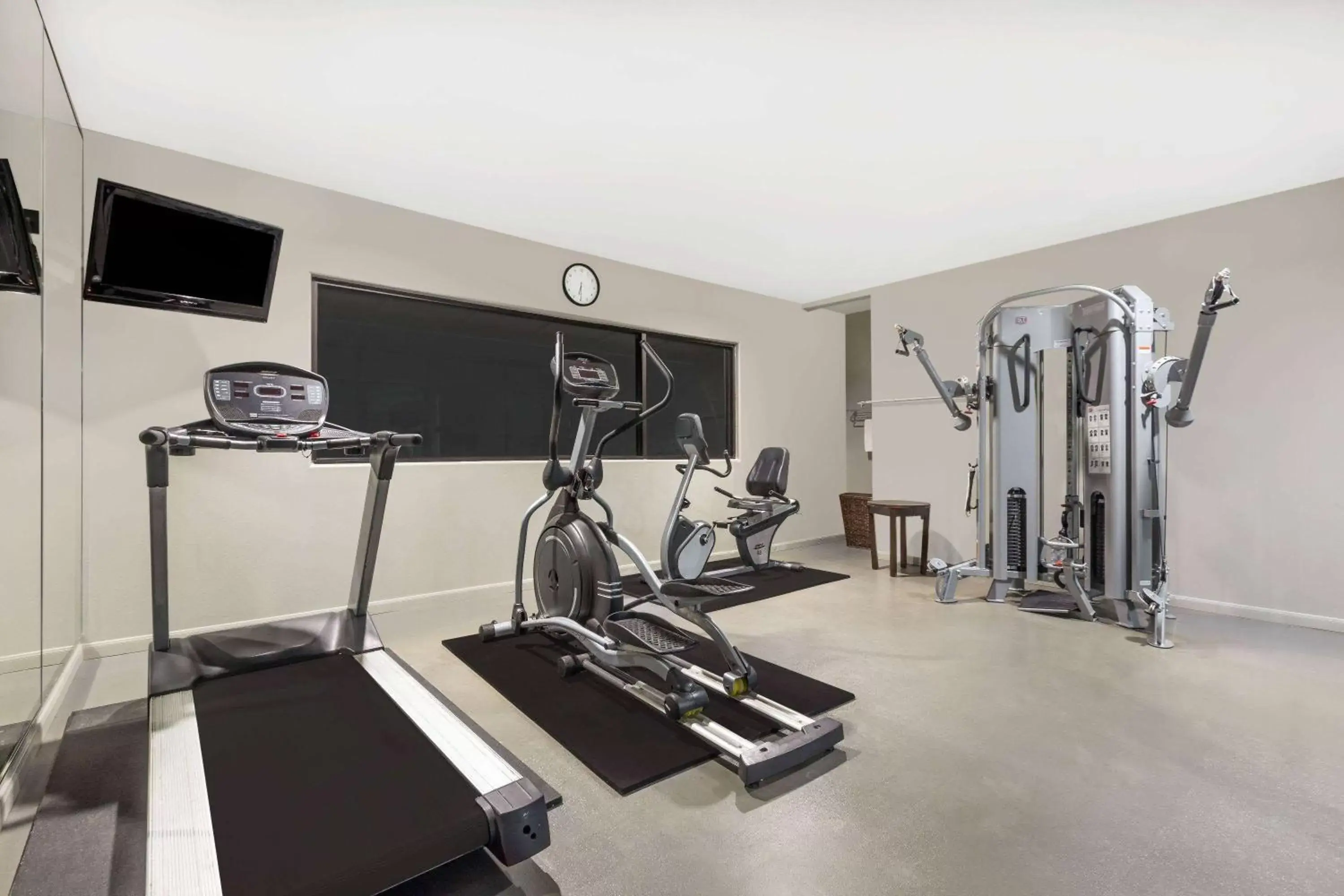 Fitness centre/facilities, Fitness Center/Facilities in Baymont by Wyndham Columbus