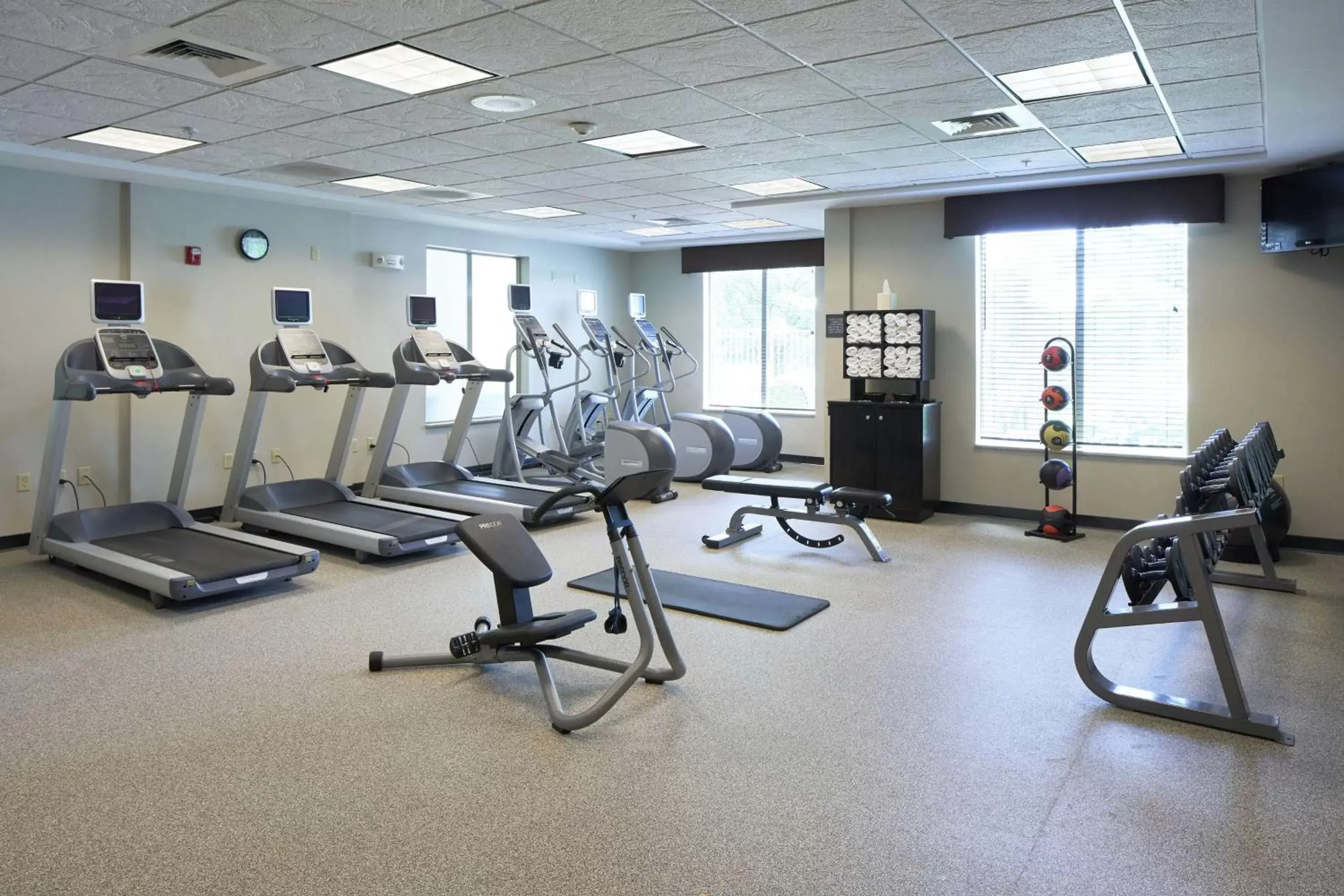 Fitness centre/facilities in Hilton Garden Inn Evansville Fitness centre/facilities in Hilton Garden Inn Evansville