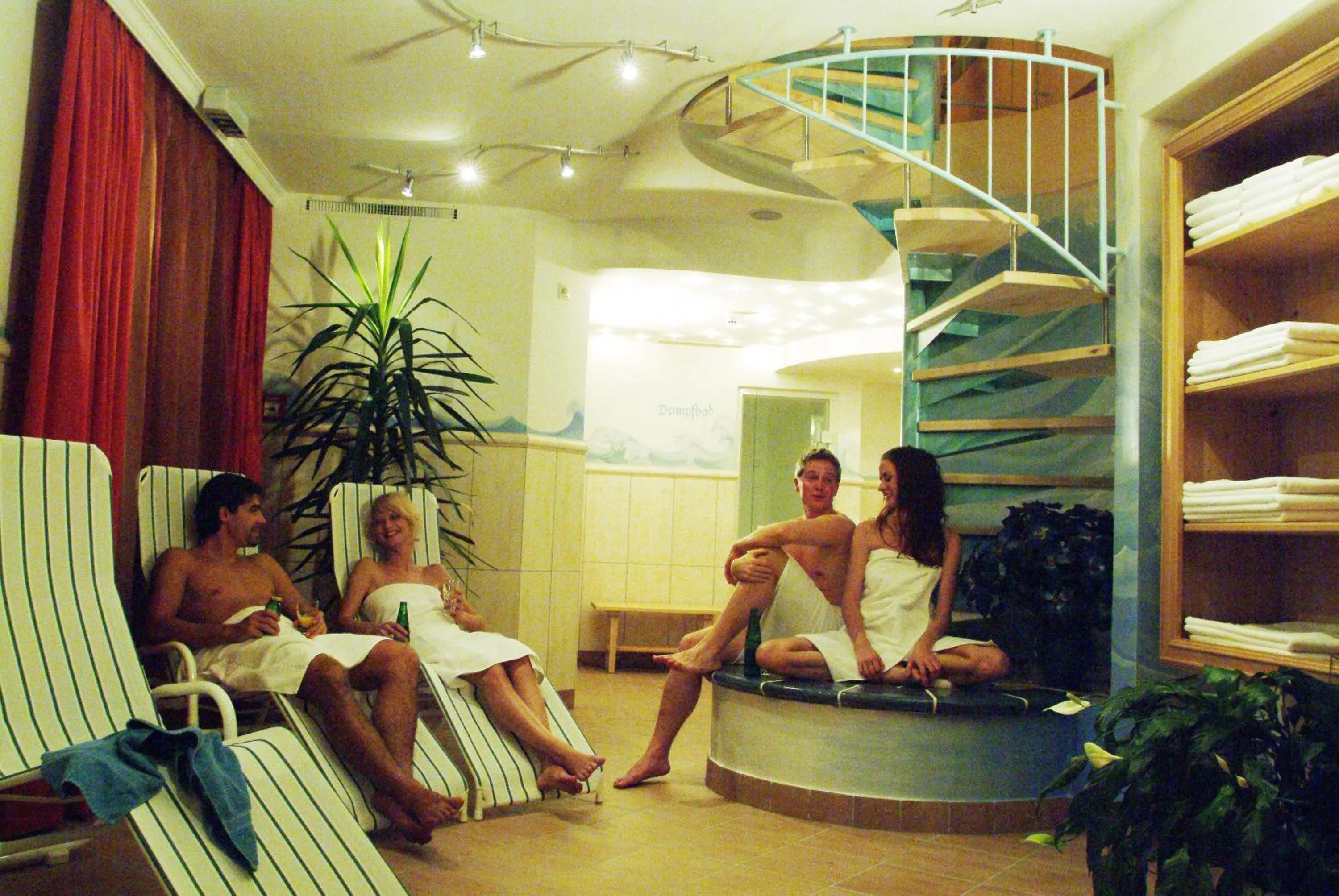 People in Hotel Reitlwirt