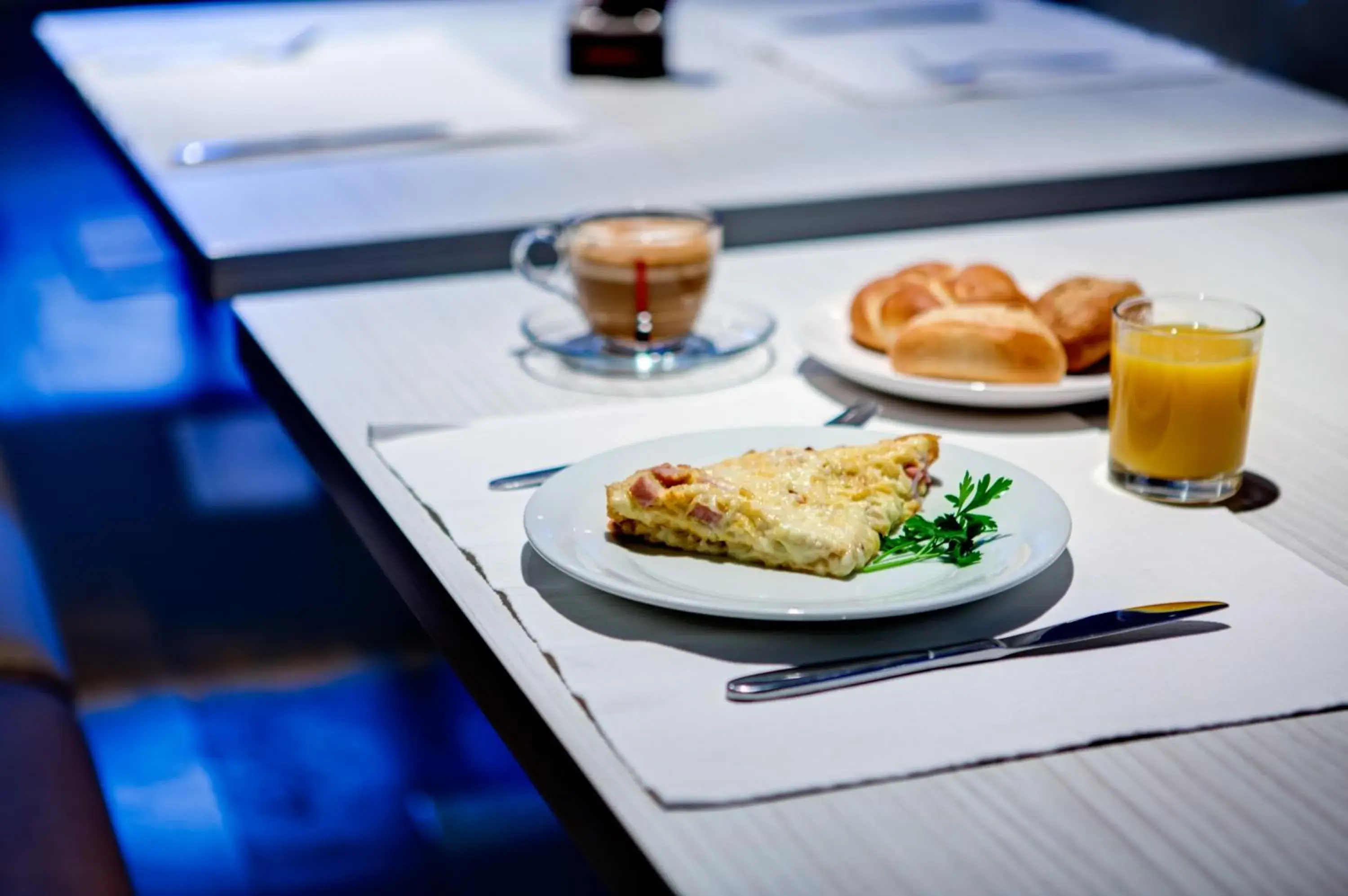 Restaurant/places to eat in Sarroglia Hotel Restaurant/places to eat in Sarroglia Hotel