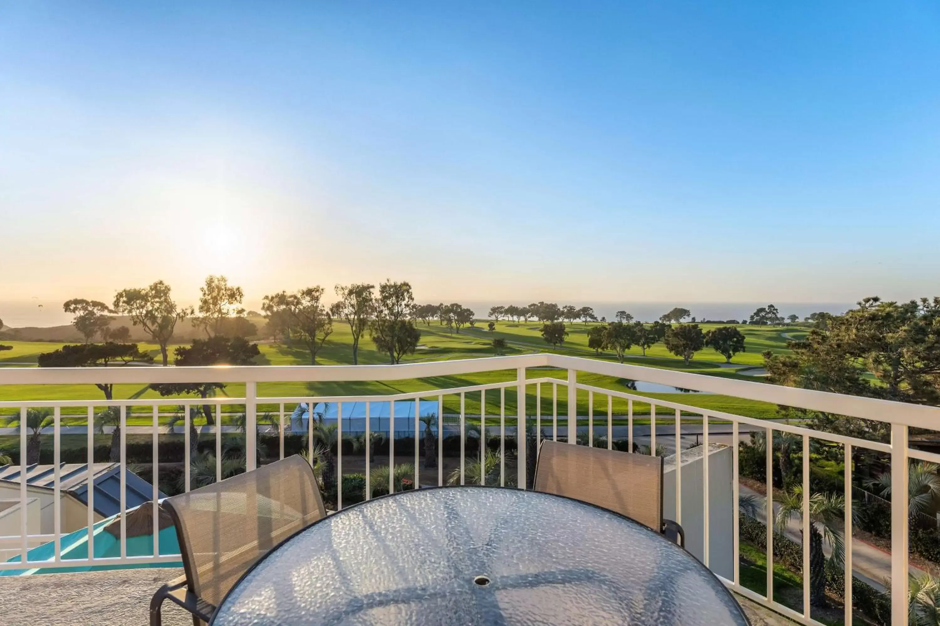 Golf View King Suite with Terrace in Hilton La Jolla Torrey Pines Golf View King Suite with Terrace in Hilton La Jolla Torrey Pines