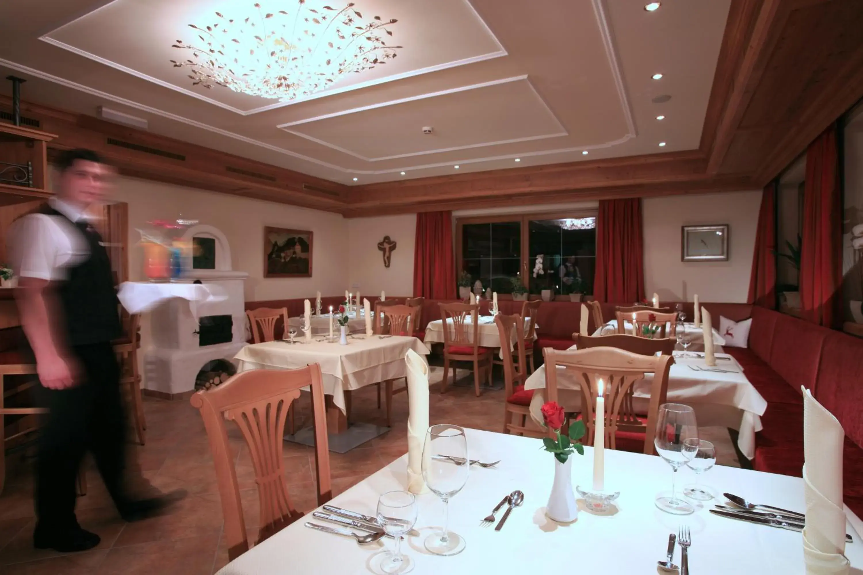 Restaurant/Places to Eat in Landhotel Schermer