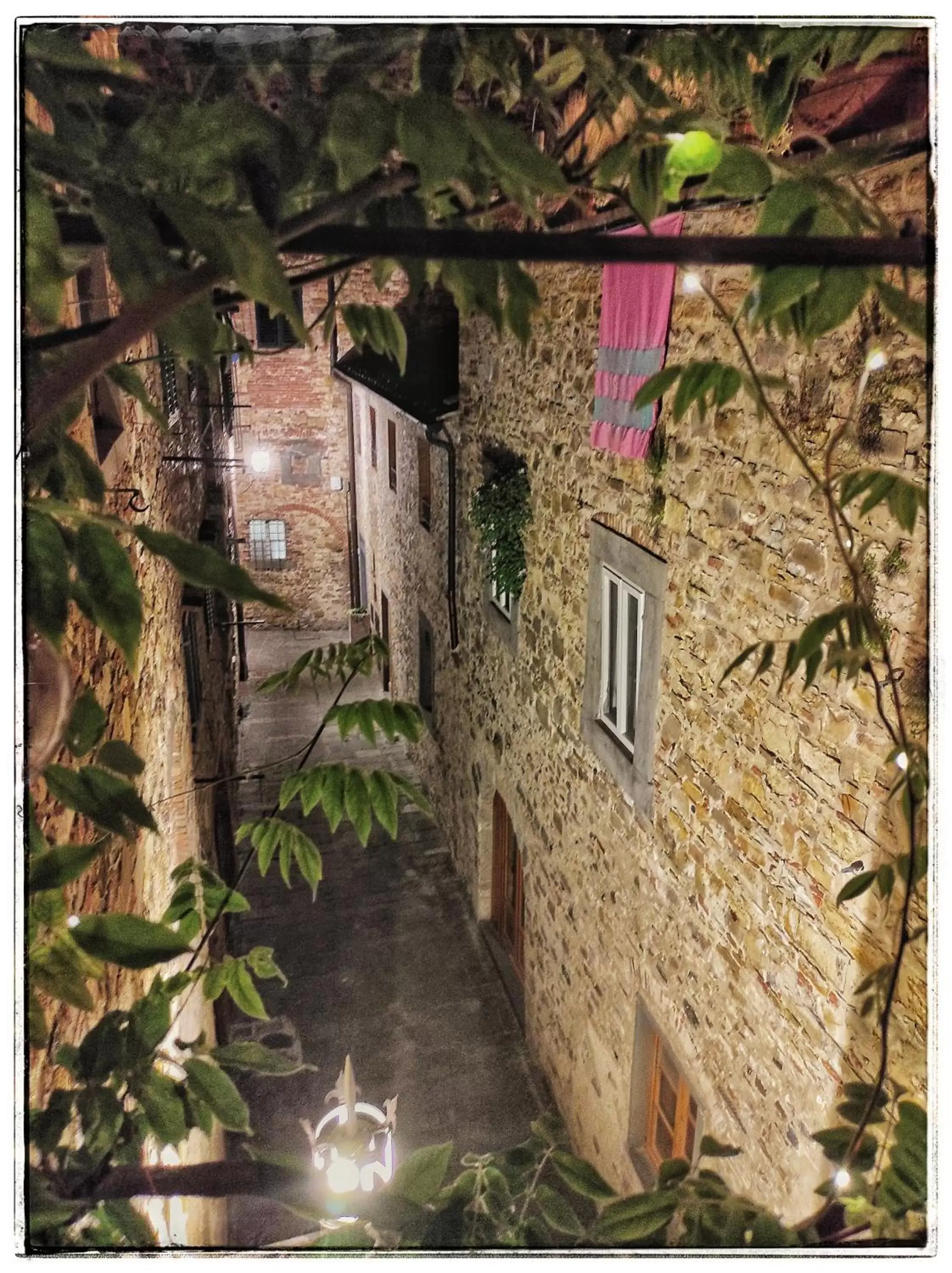 Quiet street view in Le Terrazze Del Chianti