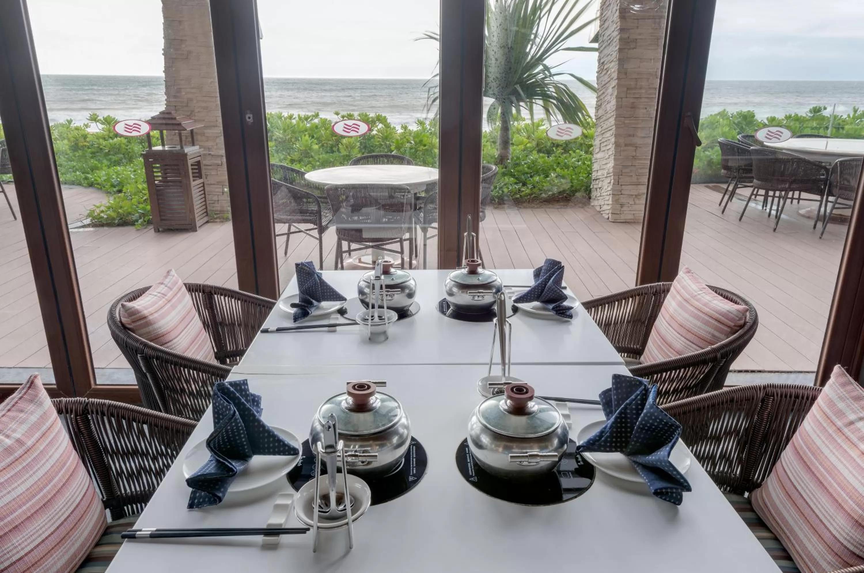 Restaurant/Places to Eat in Crowne Plaza Hailing Island, an IHG Hotel