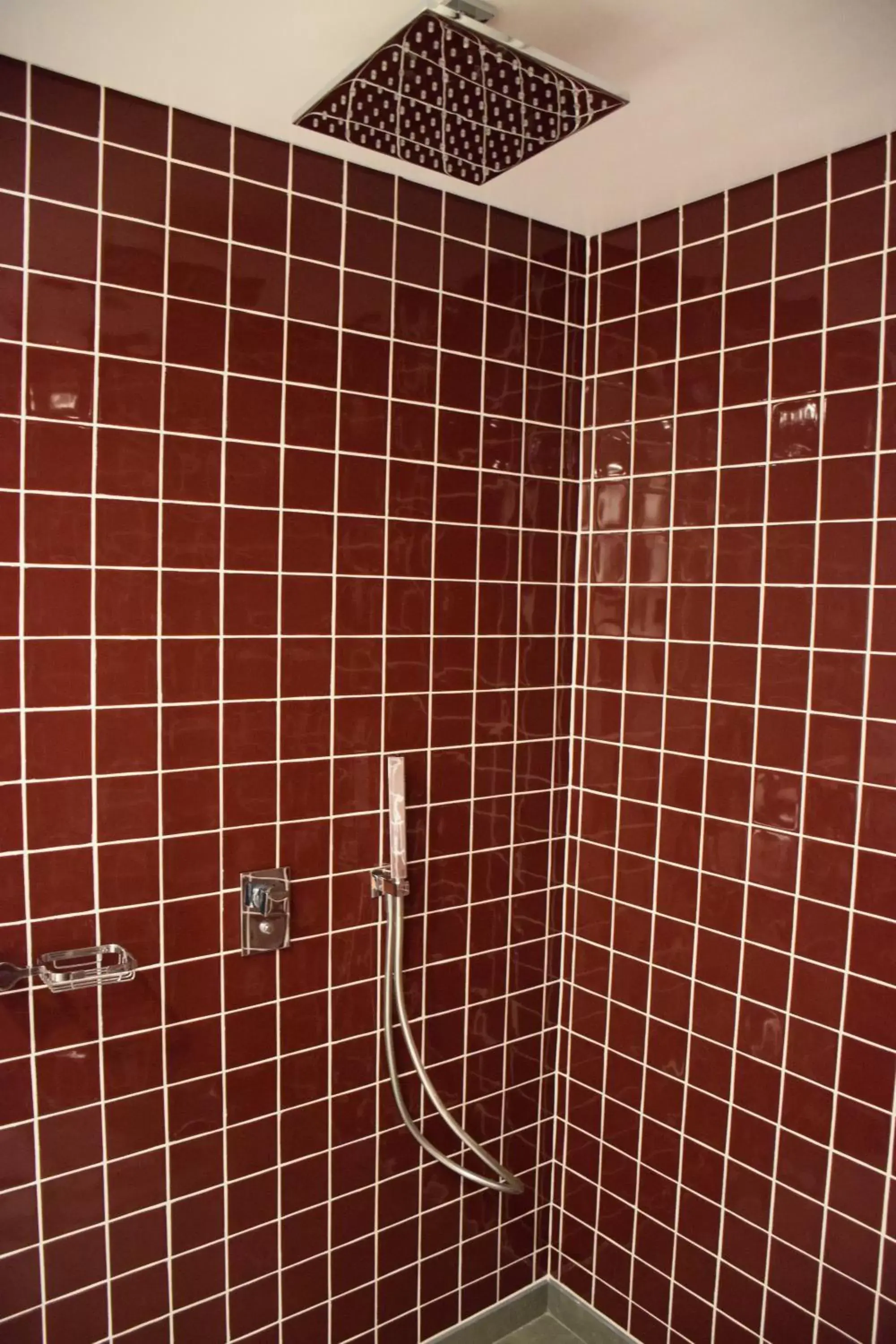 Shower, Bathroom in Lisbon Wine Hotel