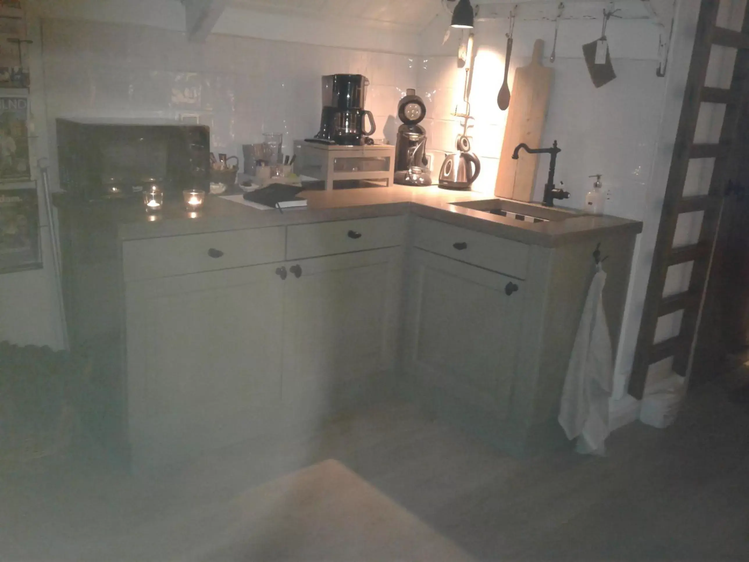 Kitchen or kitchenette, Kitchen/Kitchenette in B&B de Linge