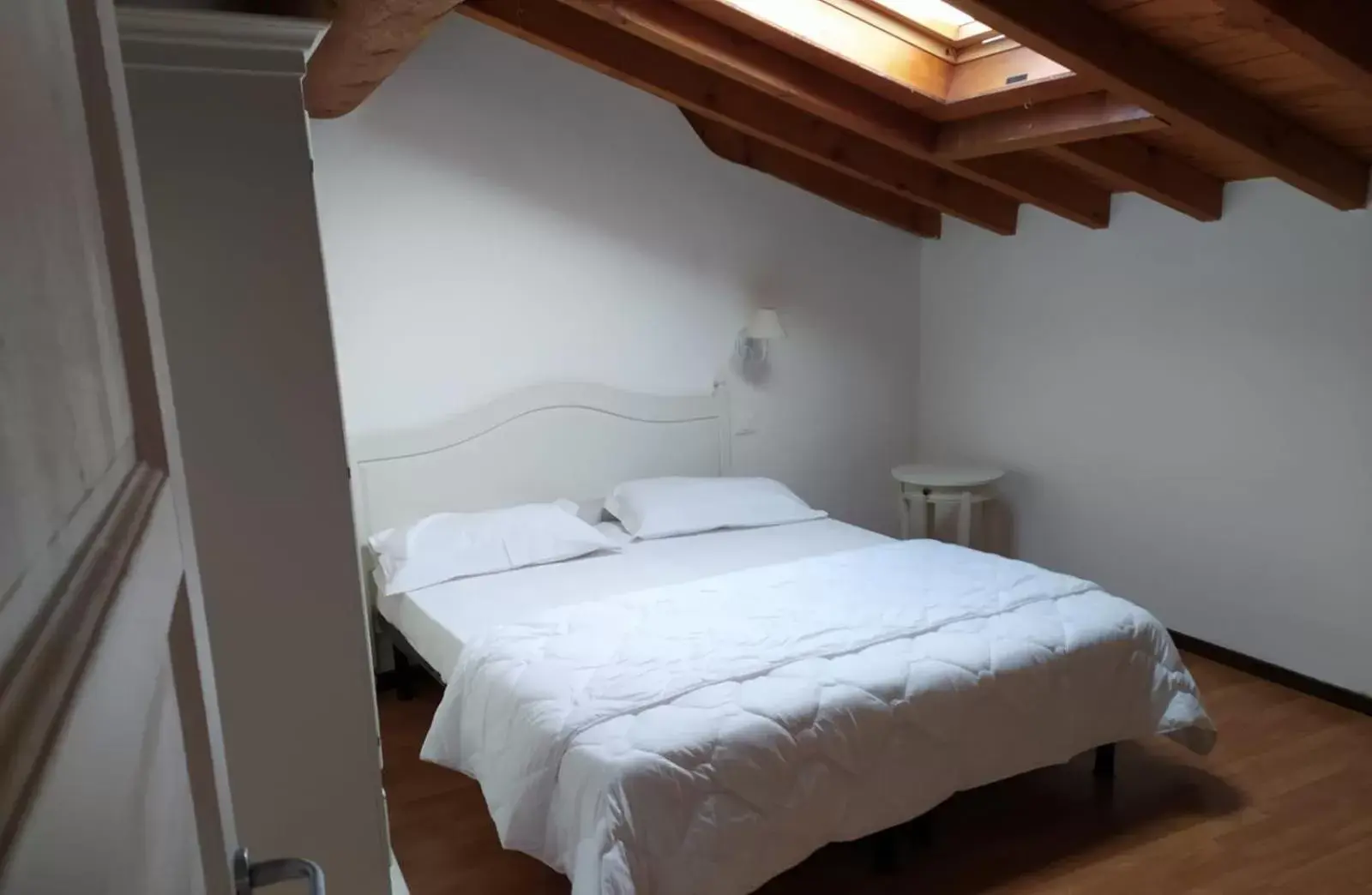 Photo of the whole room, Bed in Cascina Volta