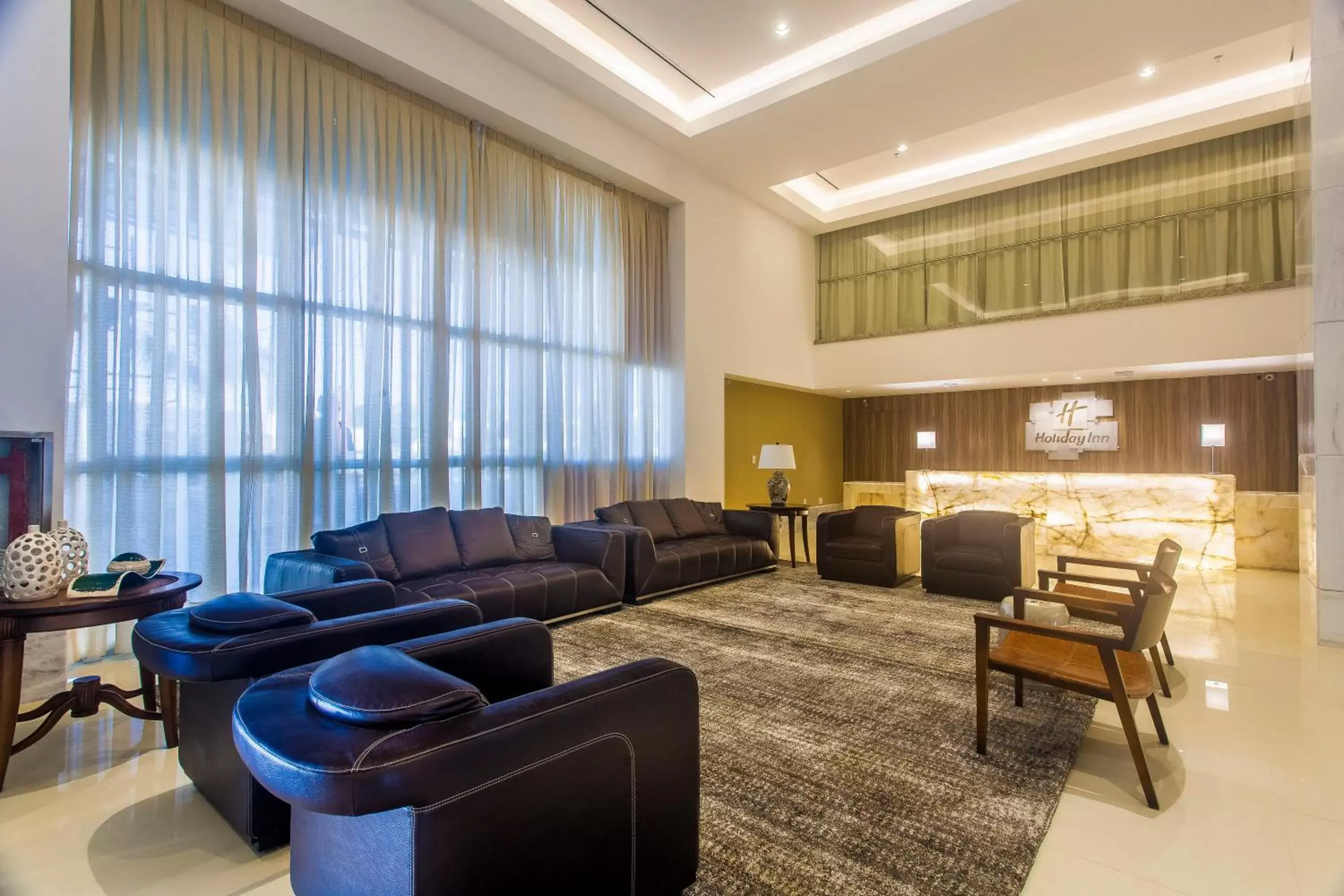 Property building, Lounge/Bar in Holiday Inn Natal, an IHG Hotel