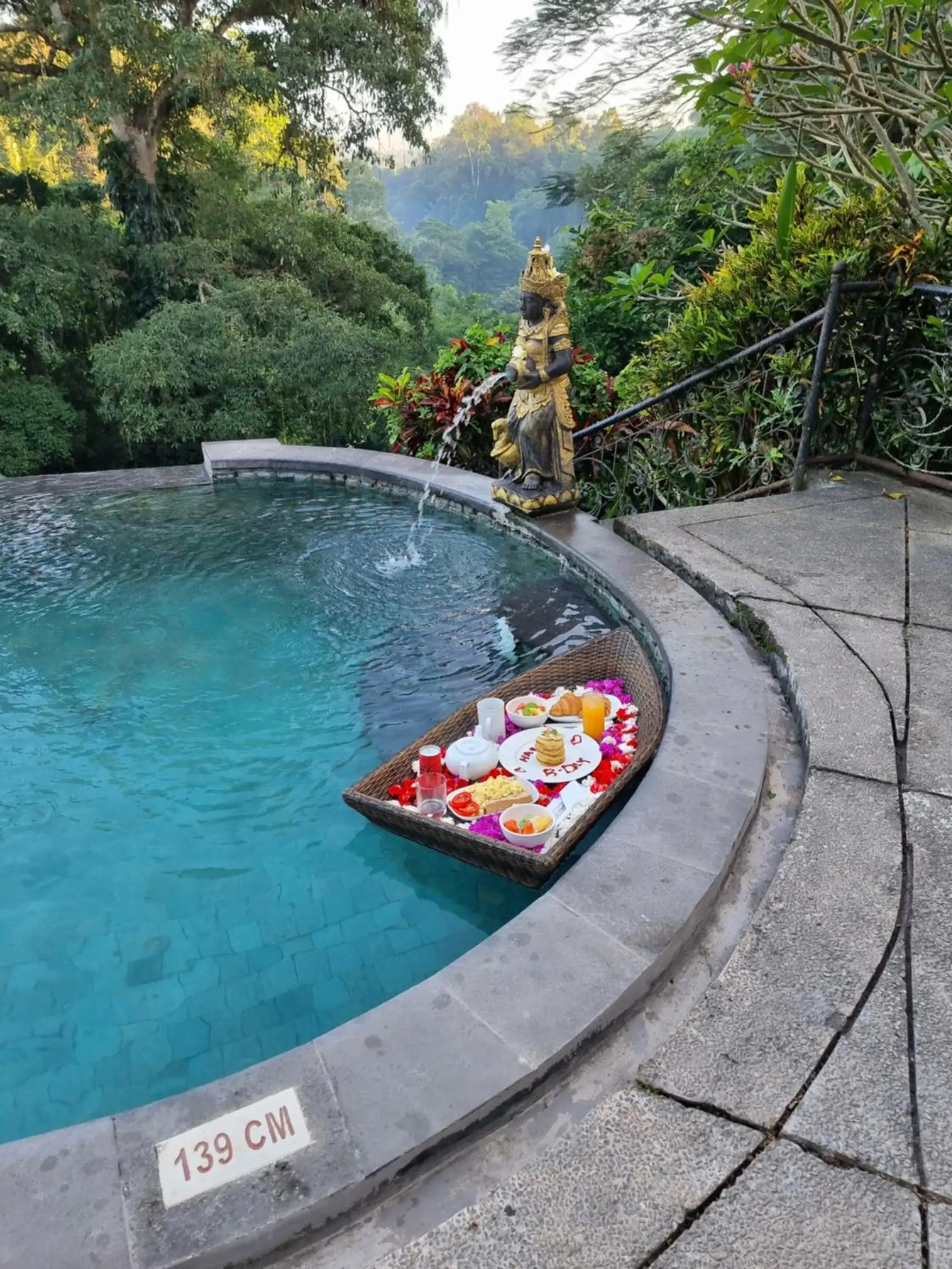 Swimming Pool in Ubud Dedari Villas