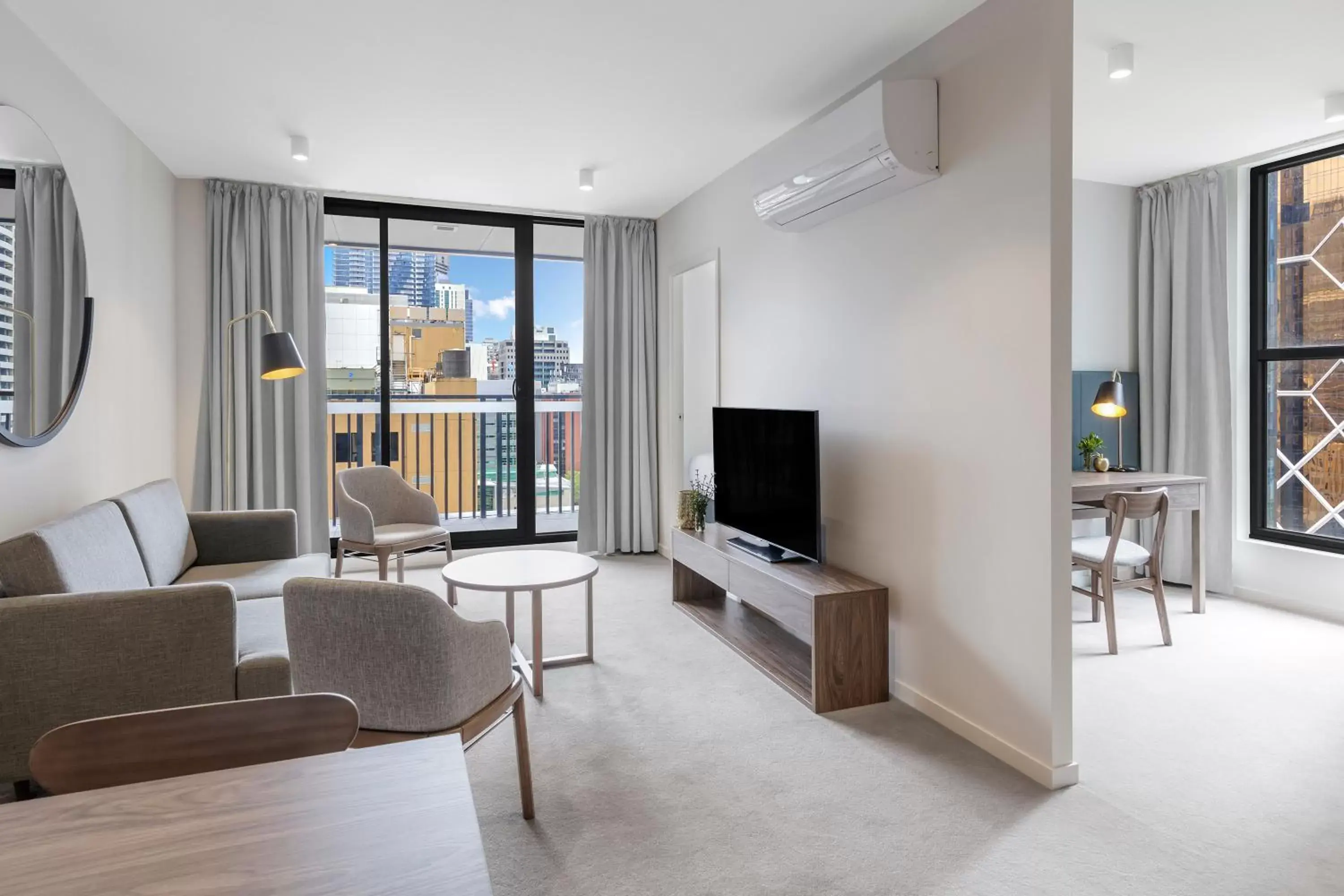 One Bedroom Apartment + Balcony in Brady Apartment Hotel Hardware Lane One Bedroom Apartment + Balcony in Brady Apartment Hotel Hardware Lane