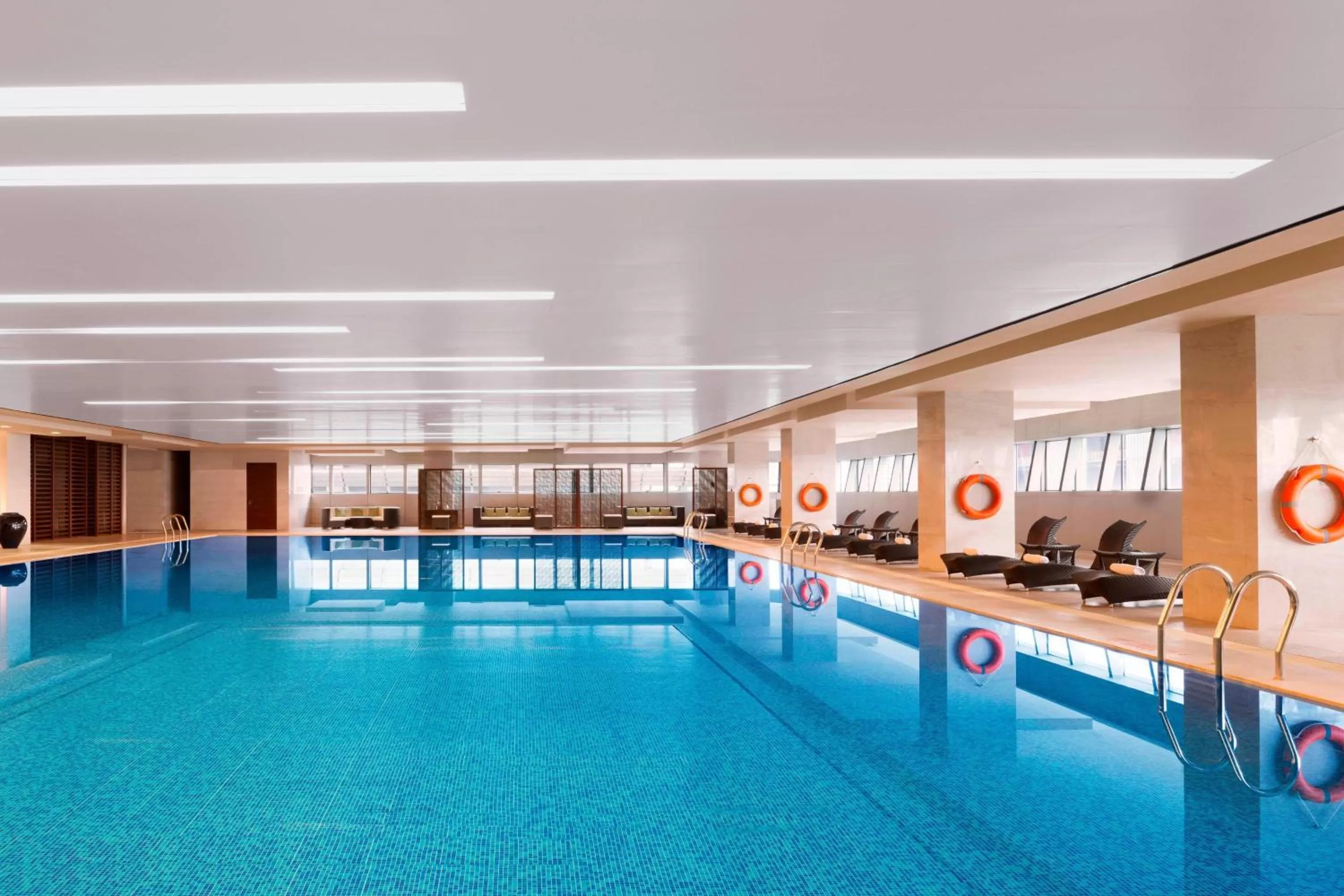 Swimming pool in The Westin Pazhou