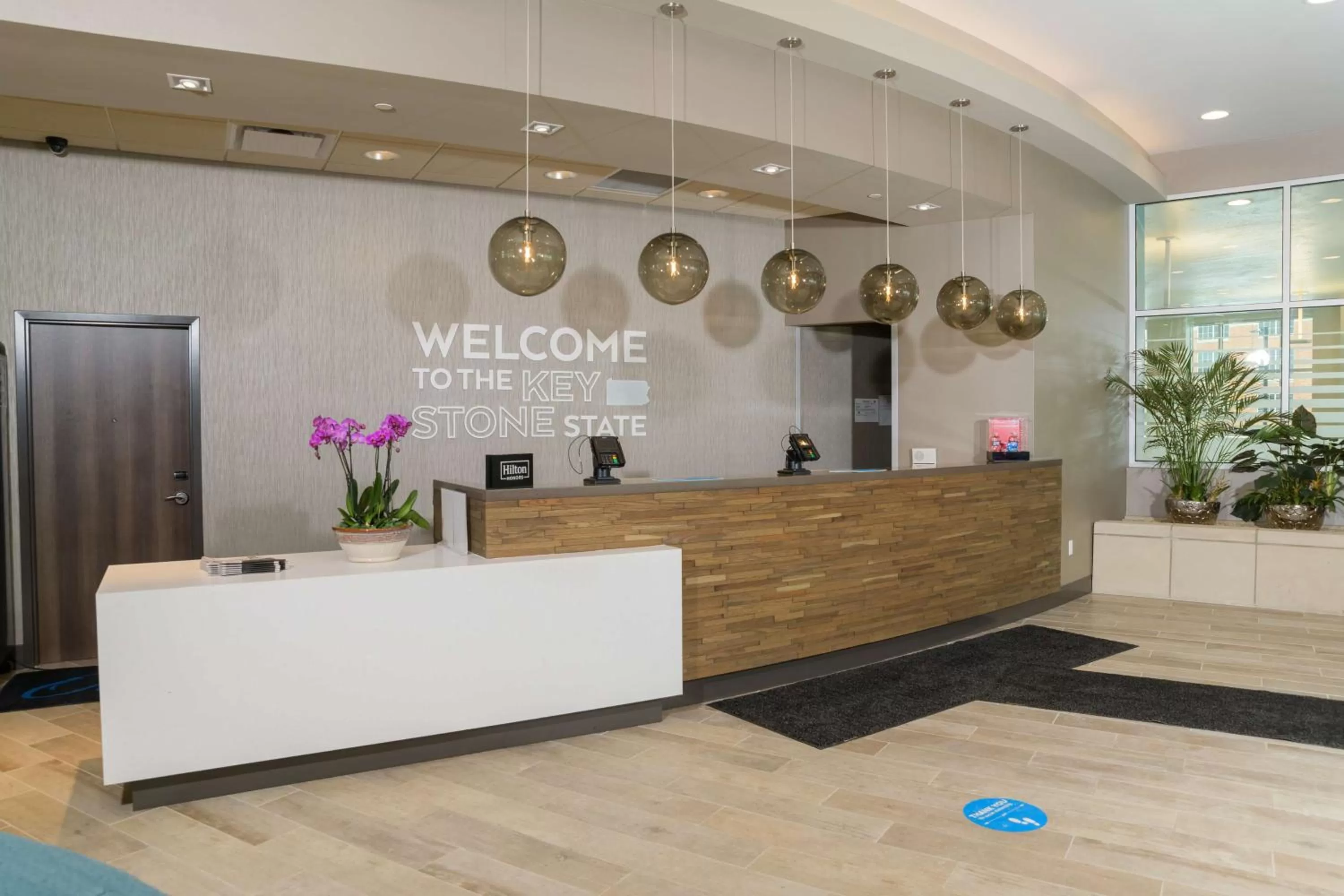 Lobby or reception in Hampton Inn & Suites Erie Bayfront