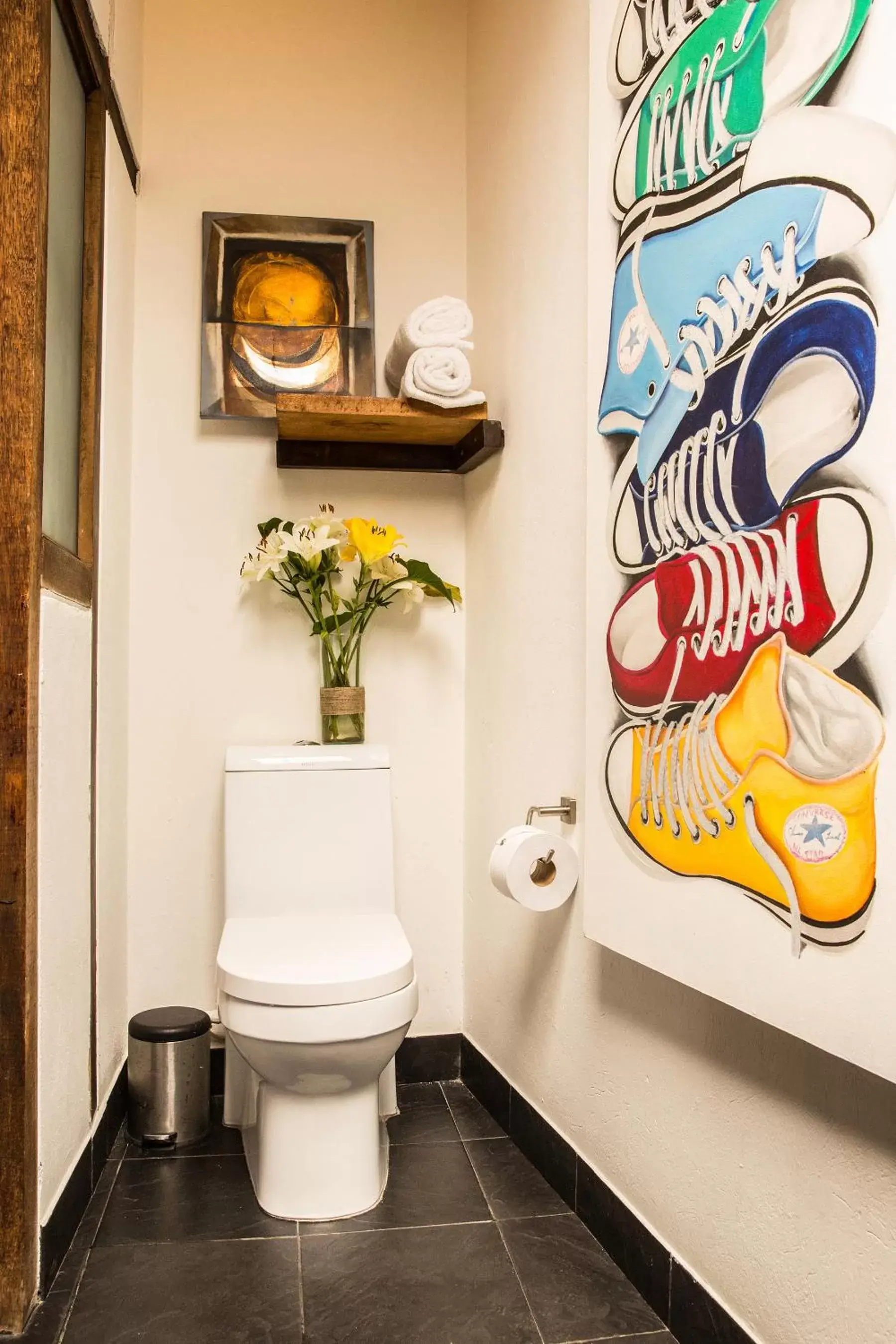 Toilet, Bathroom in La Colina Hotel Cottage