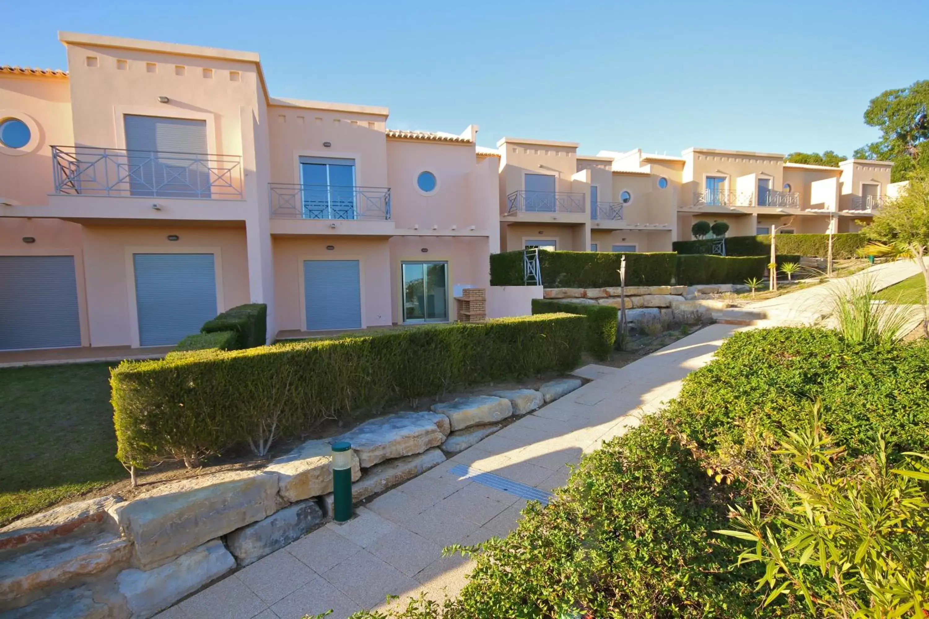 Facade/entrance, Property Building in Pinheiros da Balaia Villas