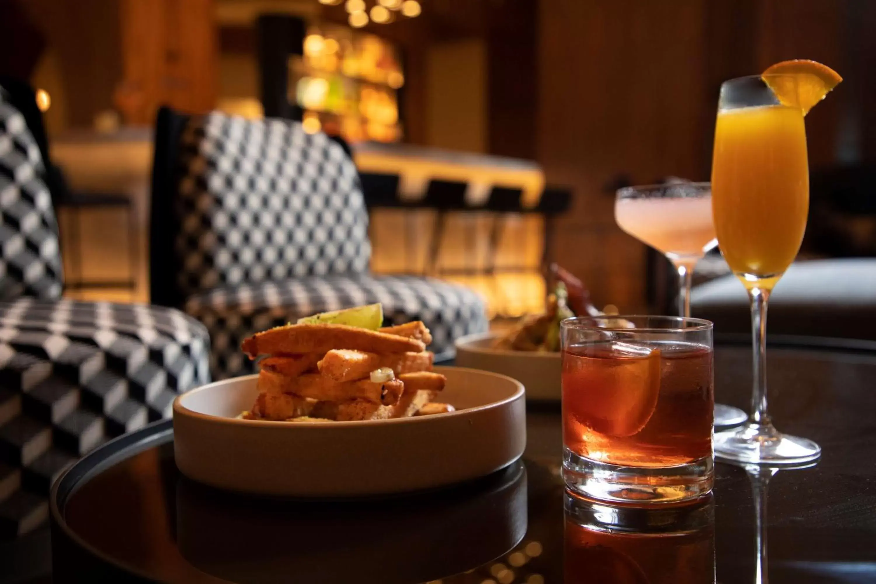 Lounge or bar in Signia by Hilton San Jose