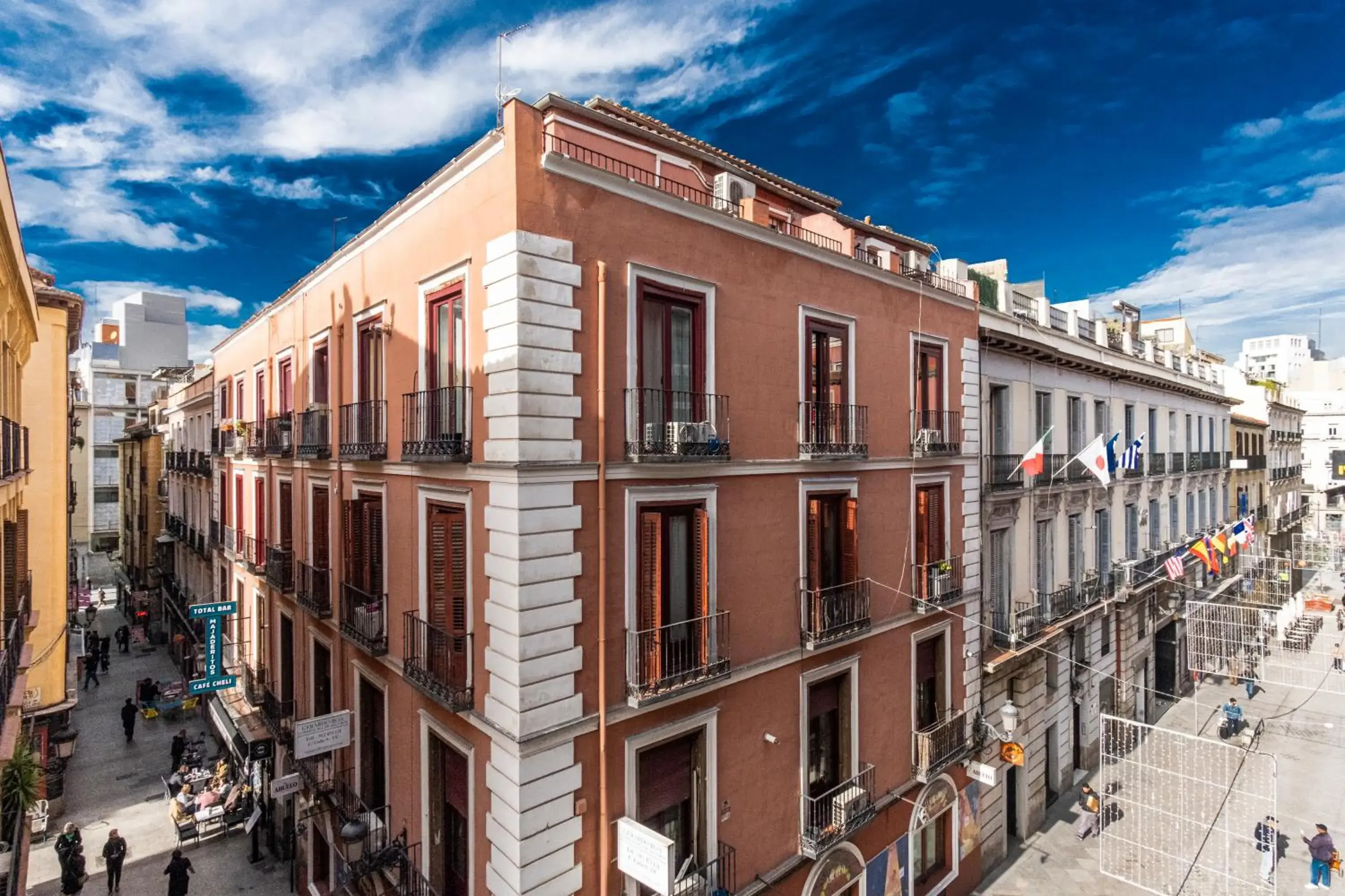 Street view in Hostal Rincón de Sol - Centro Madrid - Self Checkin Street view in Hostal Rincón de Sol - Centro Madrid - Self Checkin