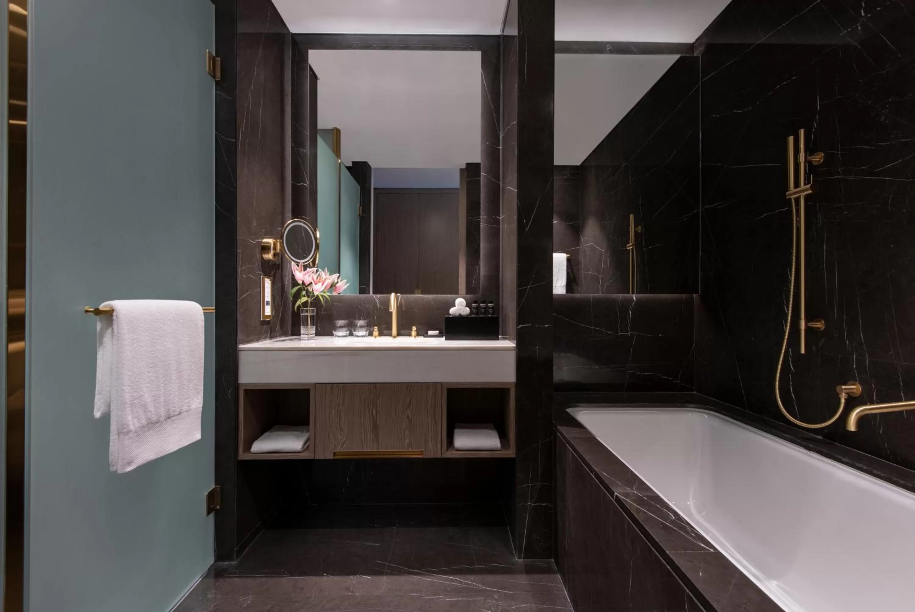 Bathroom in Steigenberger Hotel Doha