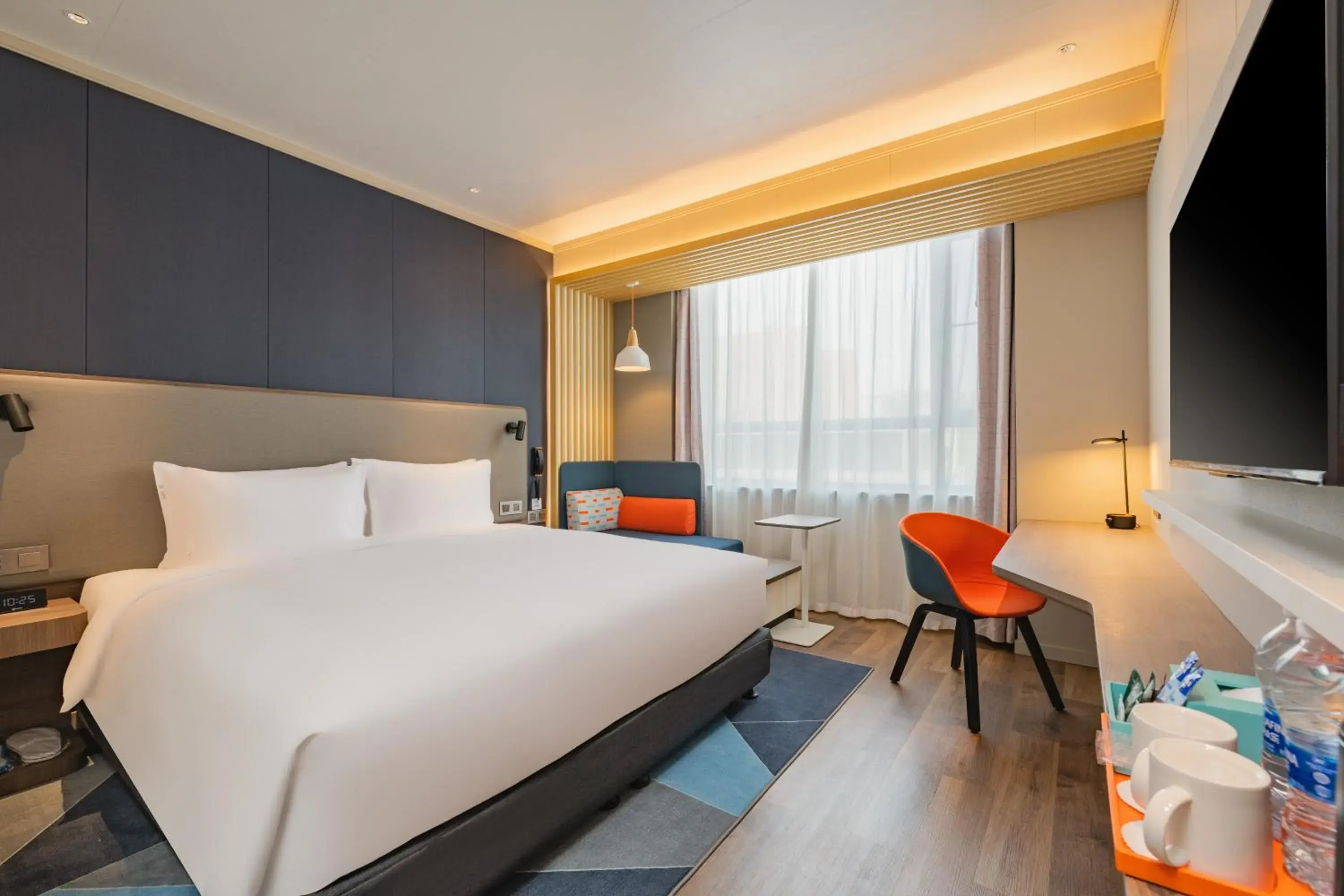 Property building in Holiday Inn Express Taiyuan High Tech Zone, an IHG Hotel