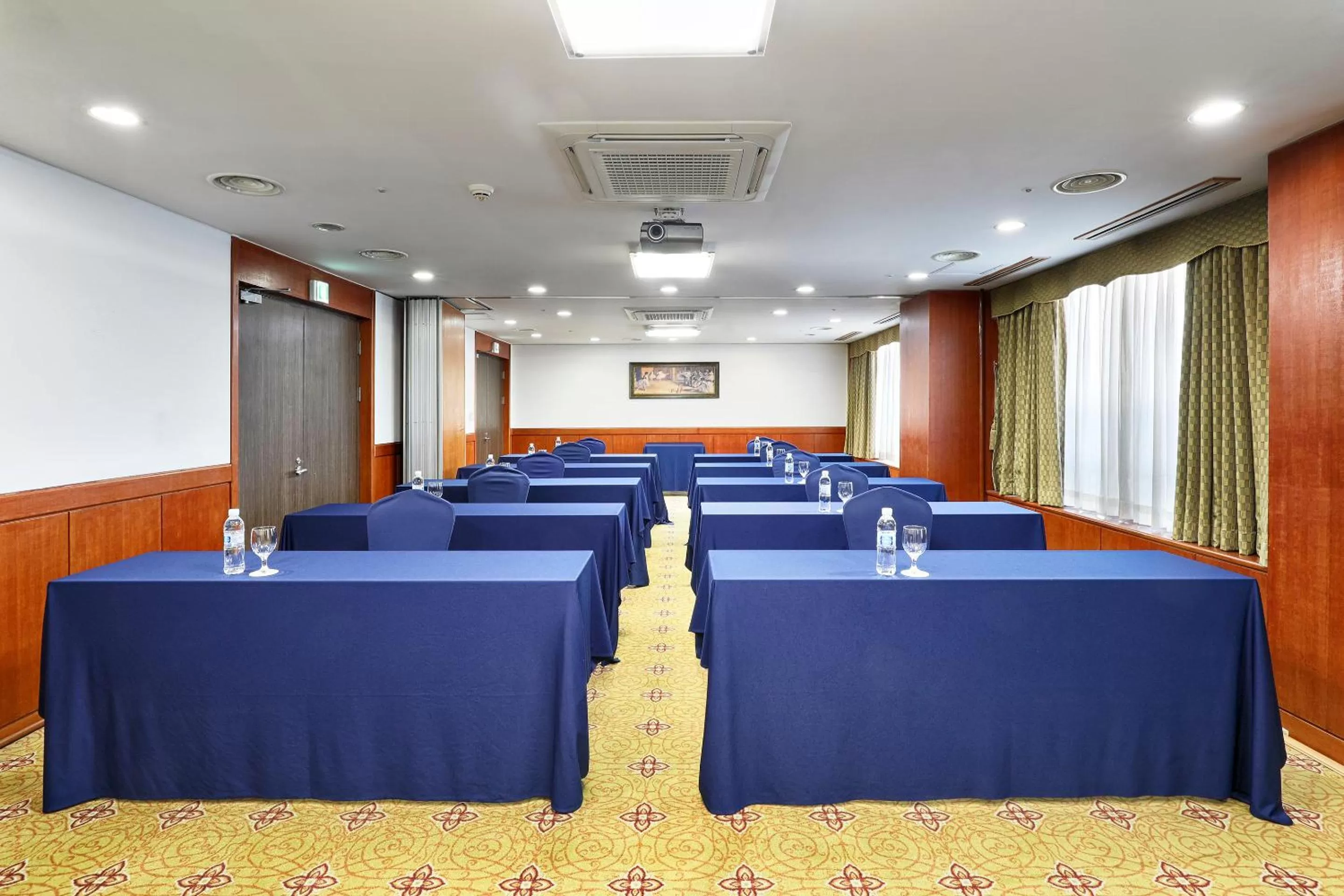 Business facilities in Best Western Premier Incheon Airport Hotel