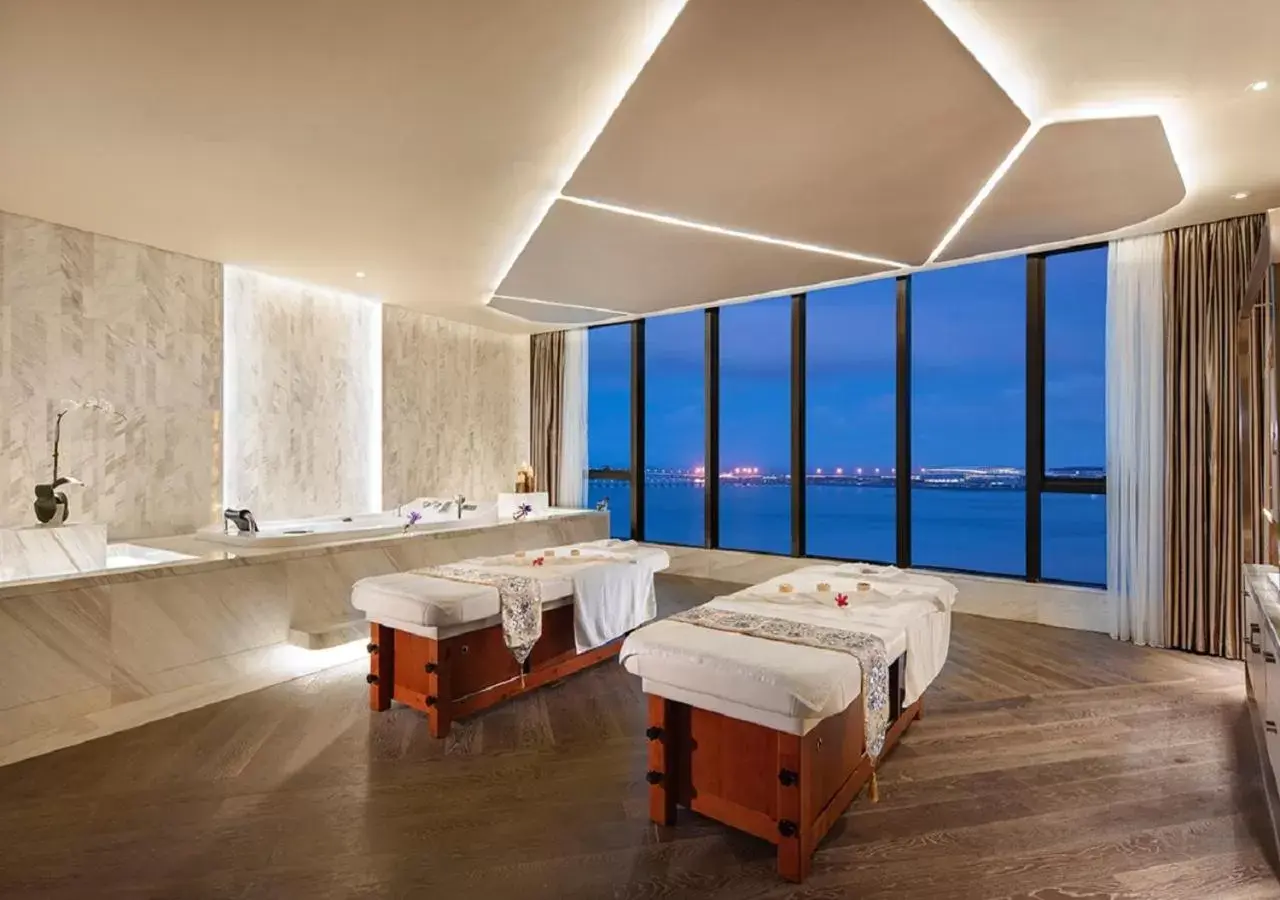 Spa and wellness centre/facilities in Grand Bay Hotel Zhuhai