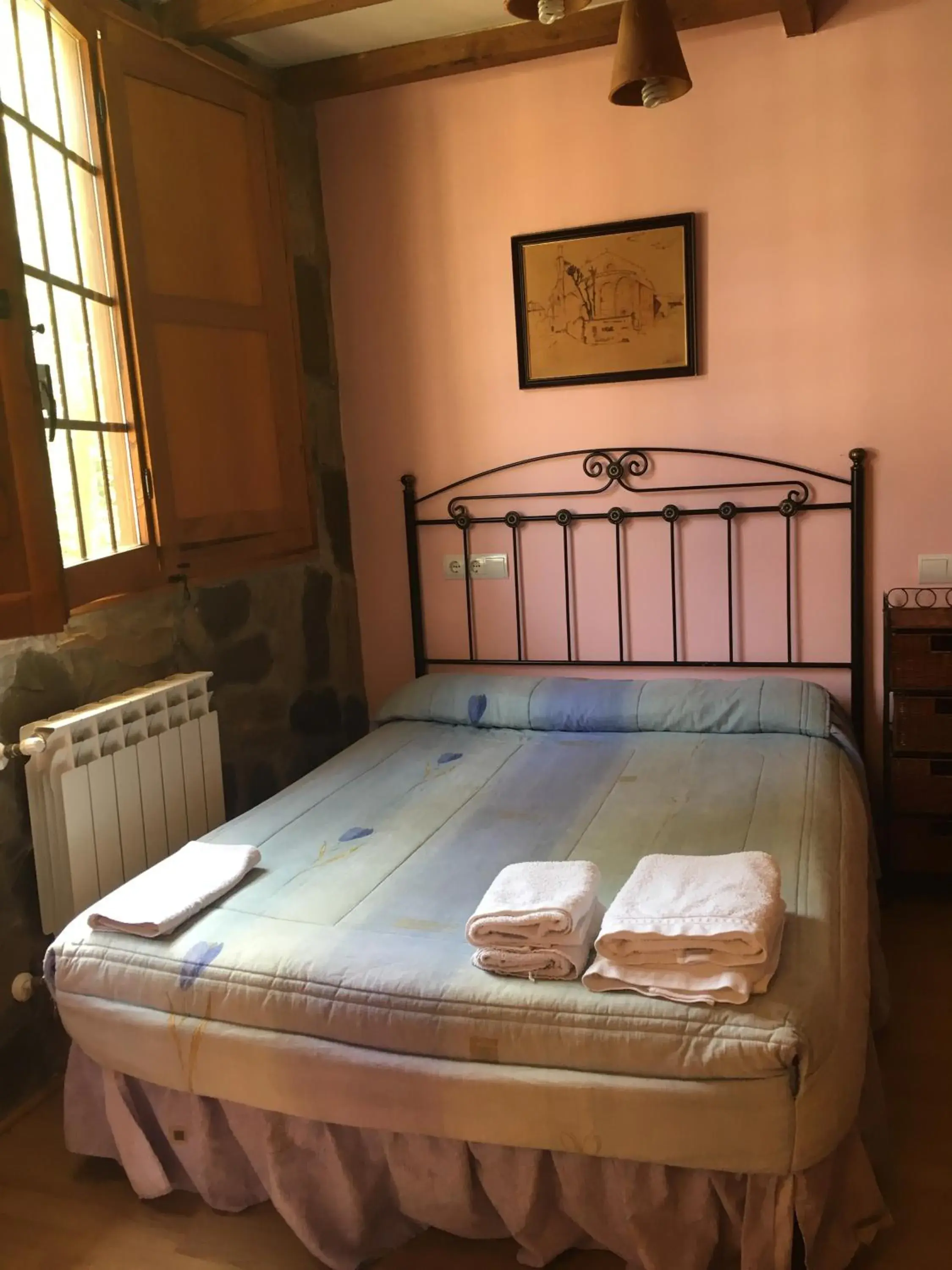 Bed in Hotel Rural Camino Medulas