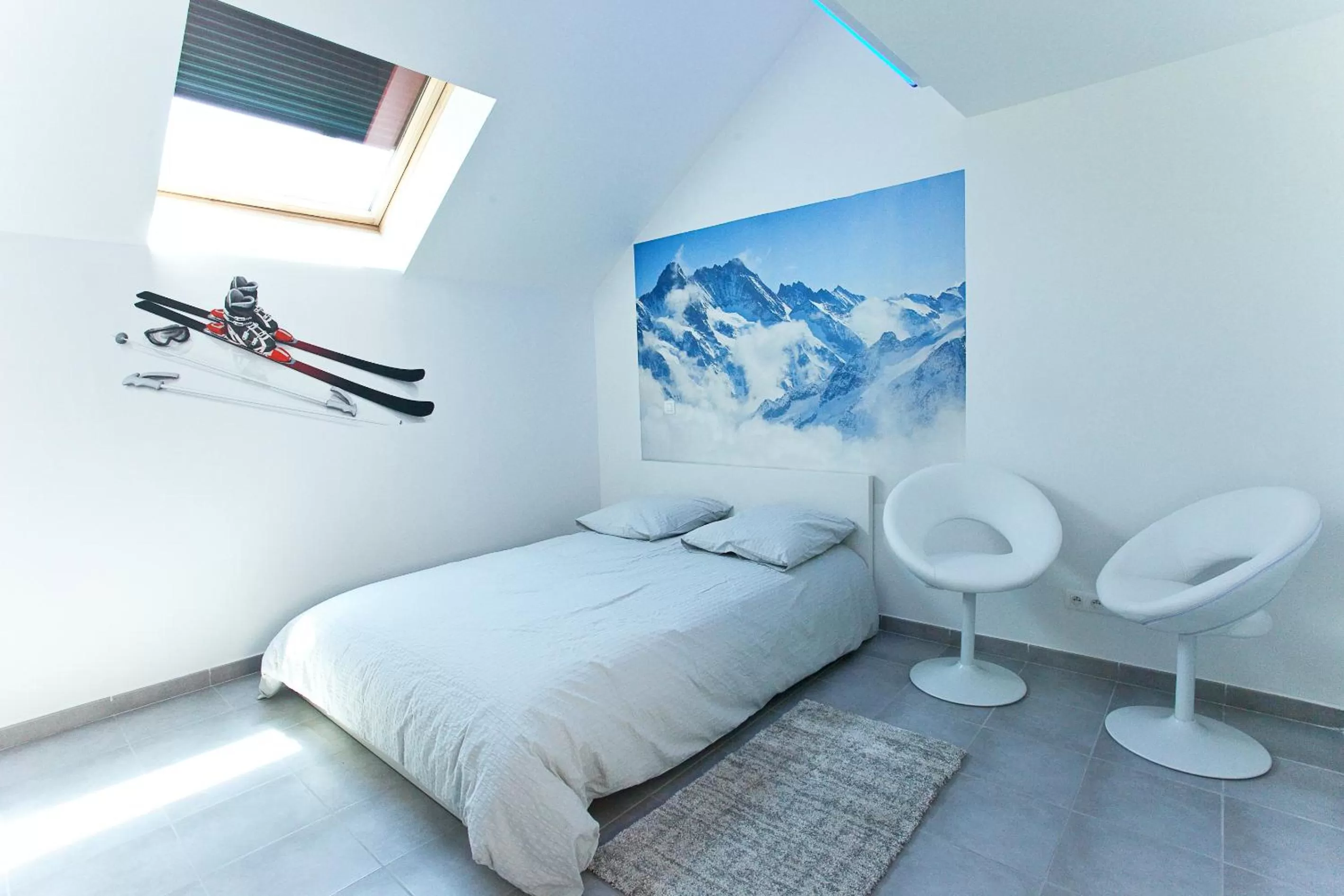 Photo of the whole room, Bed in Résidence Le Patricia