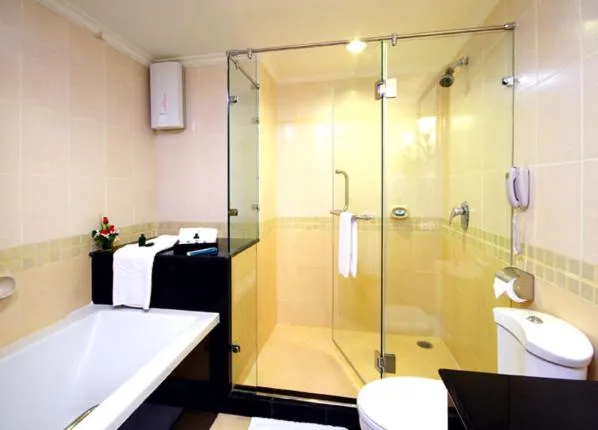 Shower in Kalim Resort