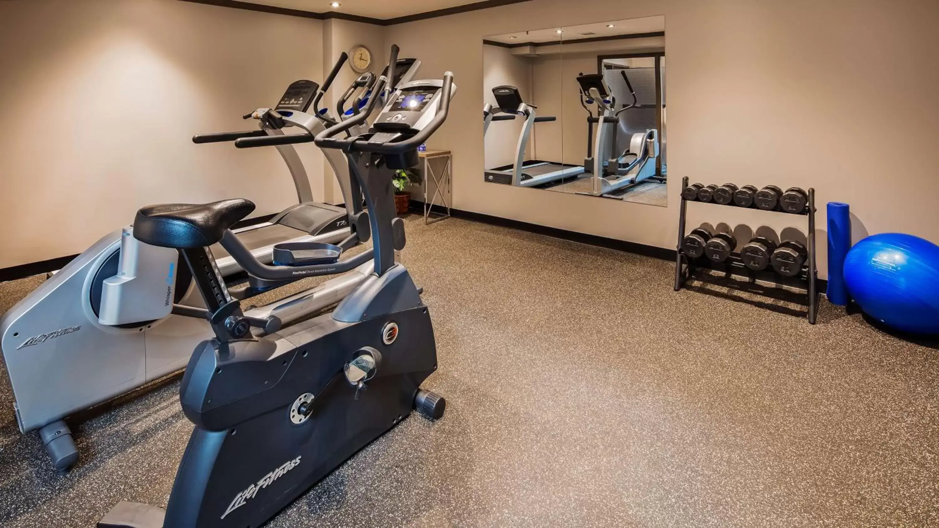 Fitness centre/facilities, Fitness Center/Facilities in Best Western Hotel St. Jerome