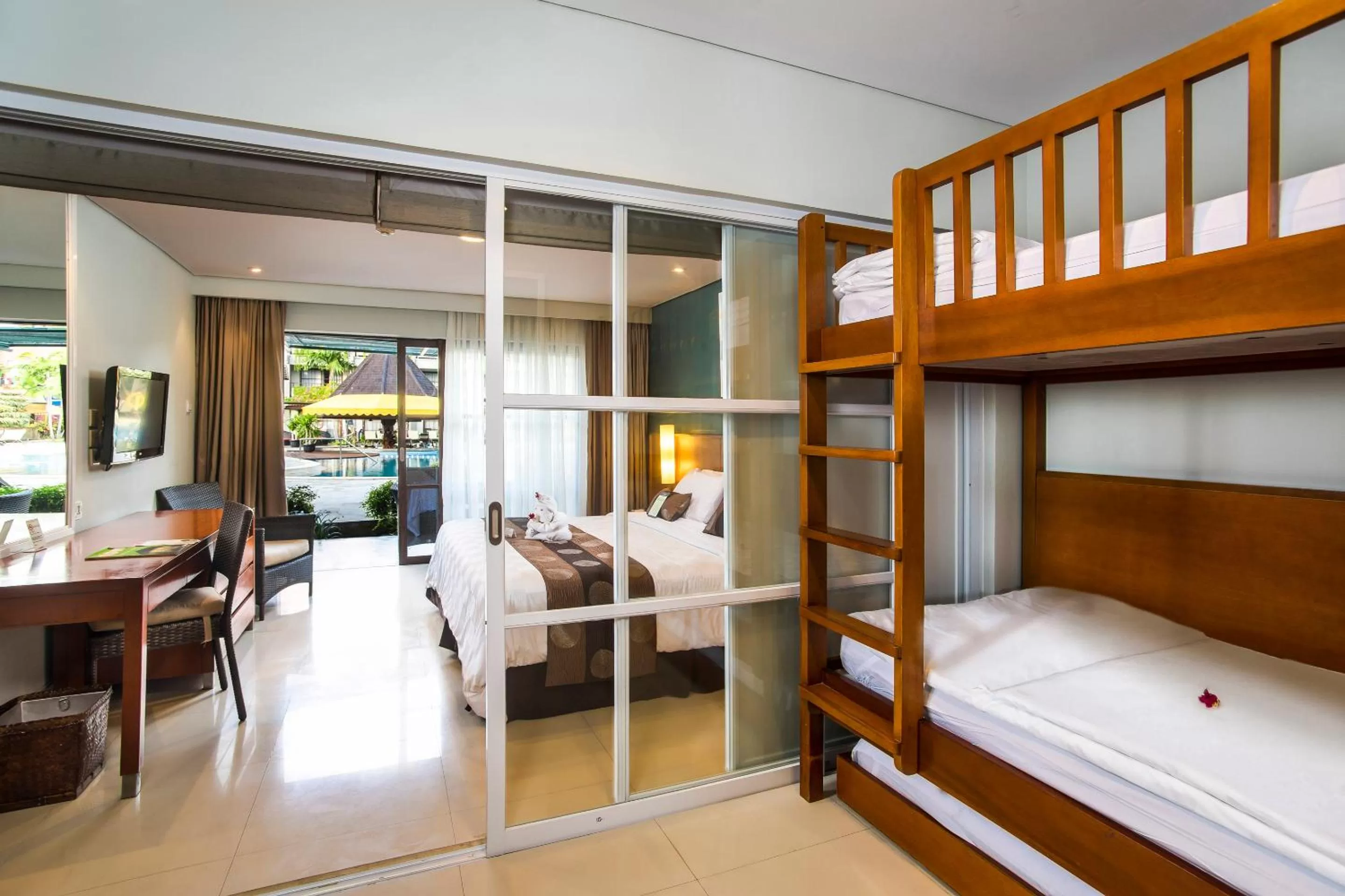 Bedroom, Bed in Bali Dynasty Resort