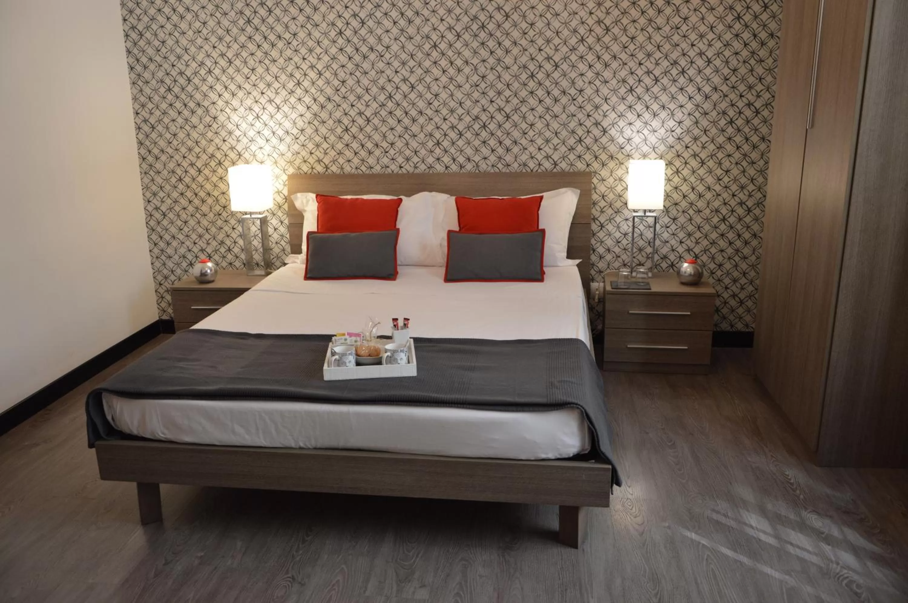 Bed in Nobilcasa Suites