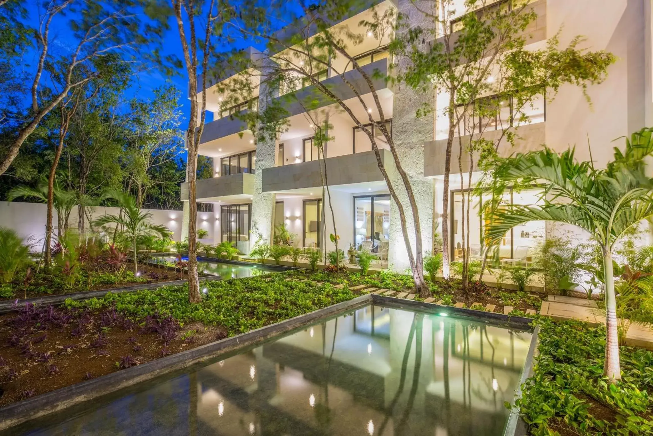 Garden, Property Building in The Highline Tulum