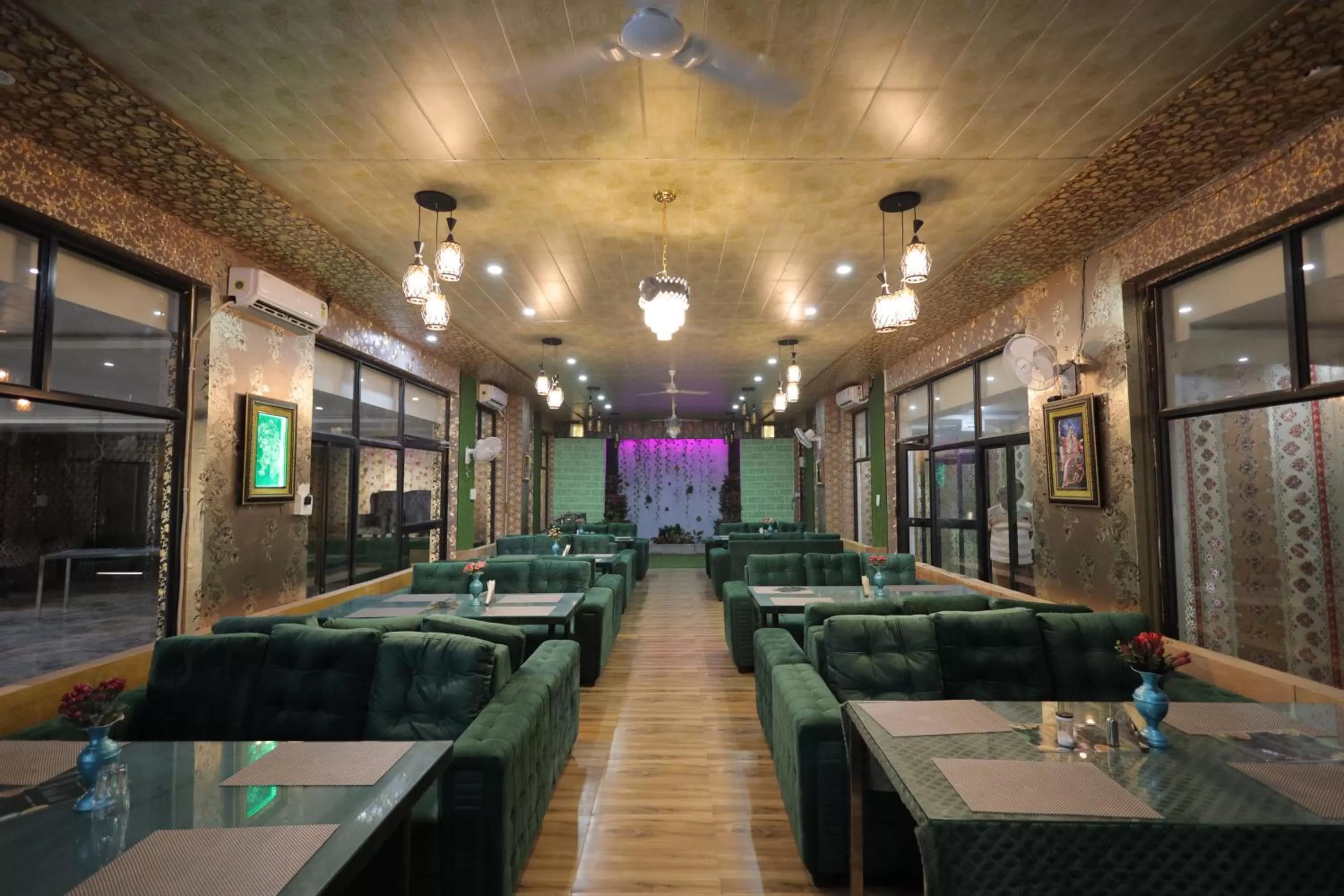 Restaurant/places to eat in Tulsi Garden- Near Prem Mandir Vrindavan