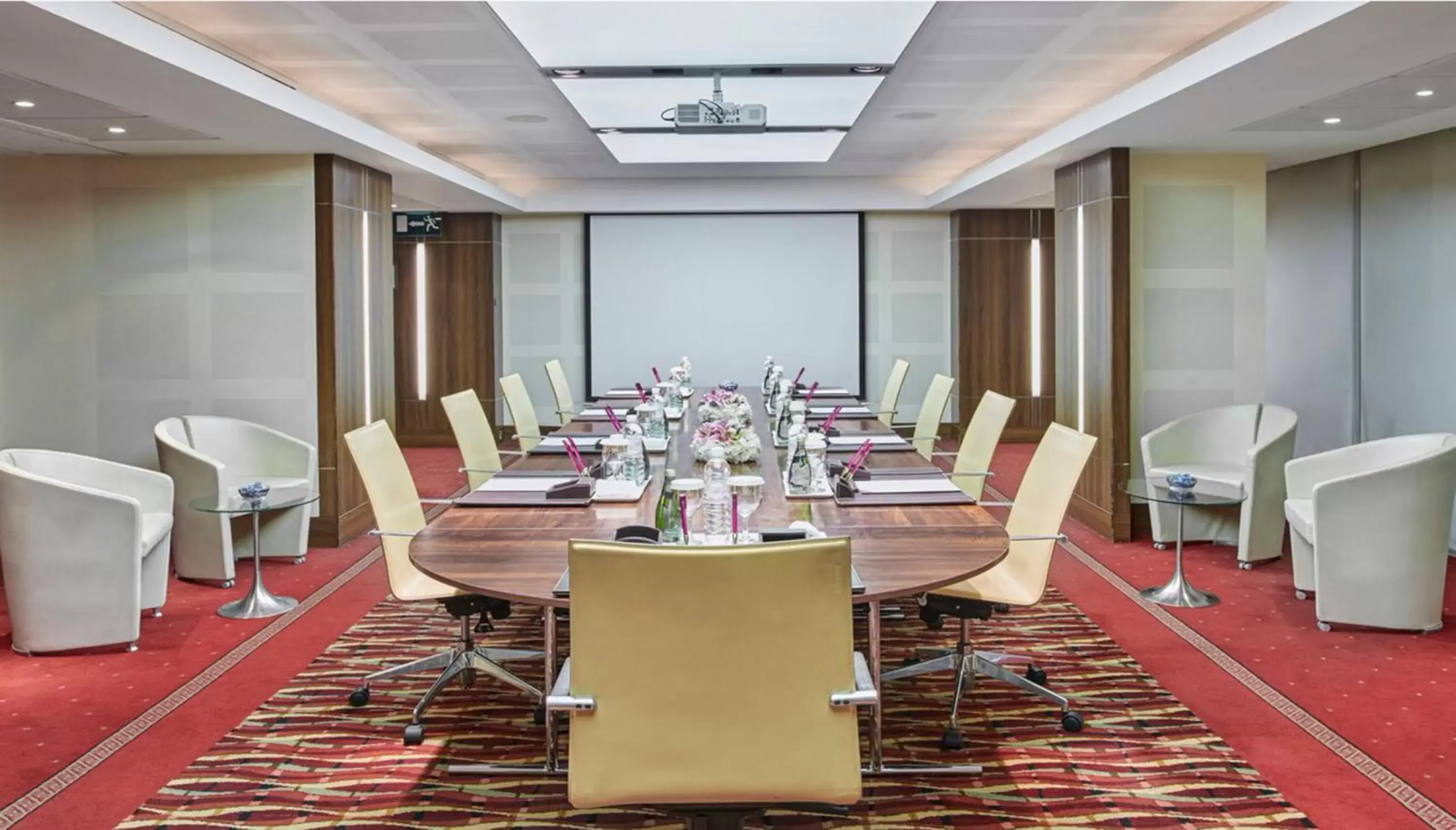 Meeting/conference room in Holiday Inn Kuwait Al Thuraya City, an IHG Hotel