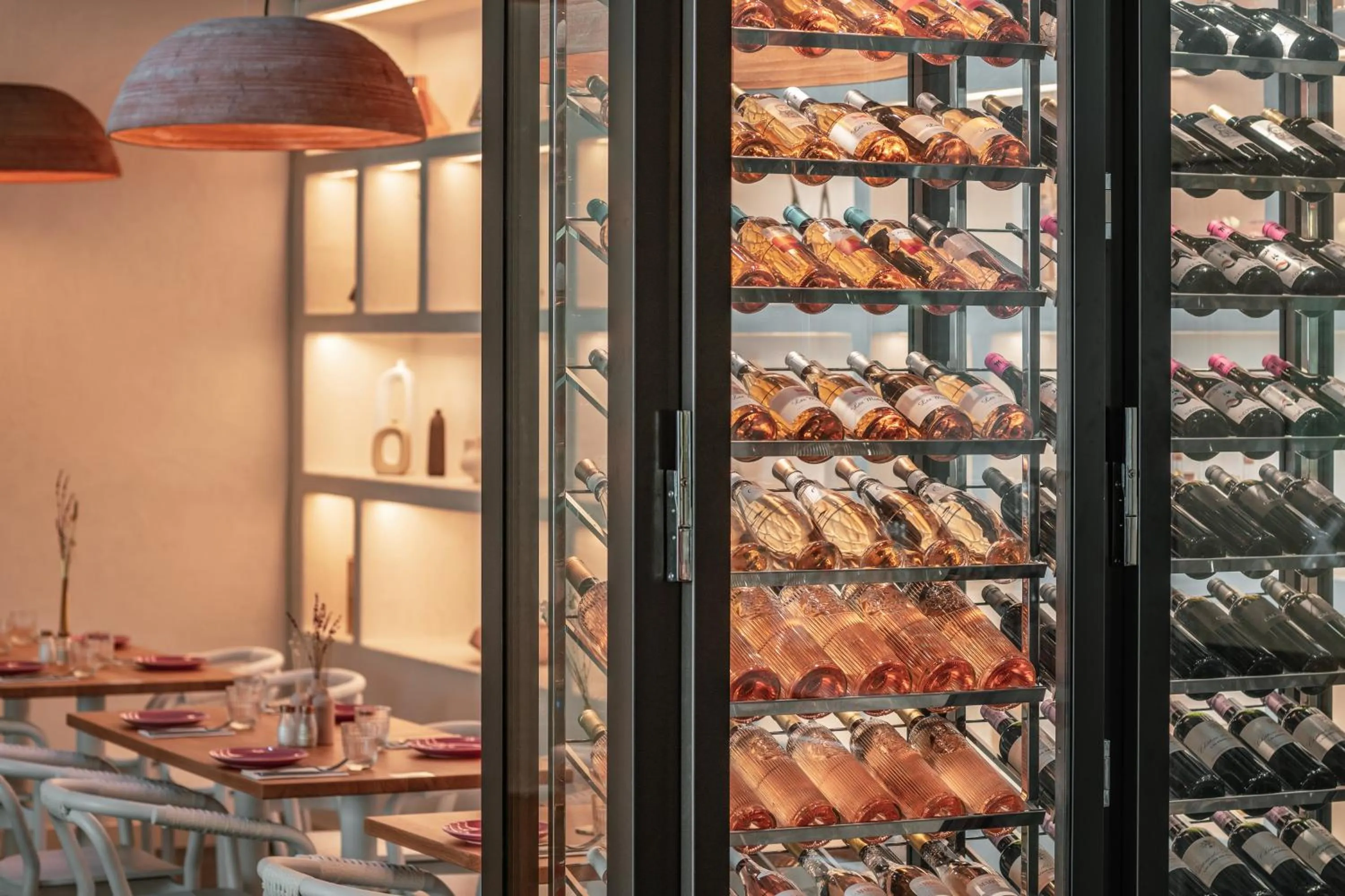 Restaurant/places to eat in Novotel Paris Porte Versailles