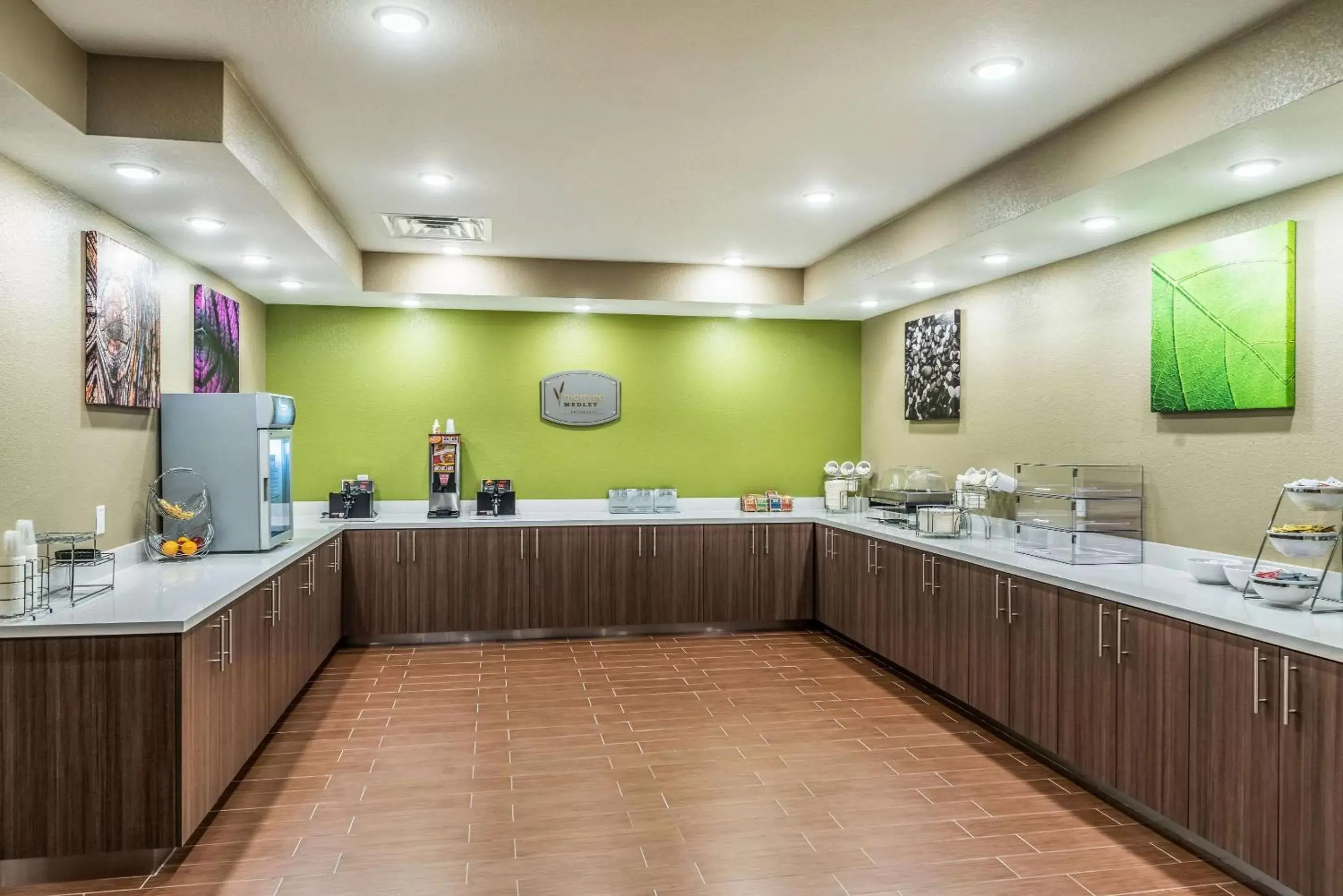 Restaurant/Places to Eat in Sleep Inn & Suites Fort Worth - Fossil Creek